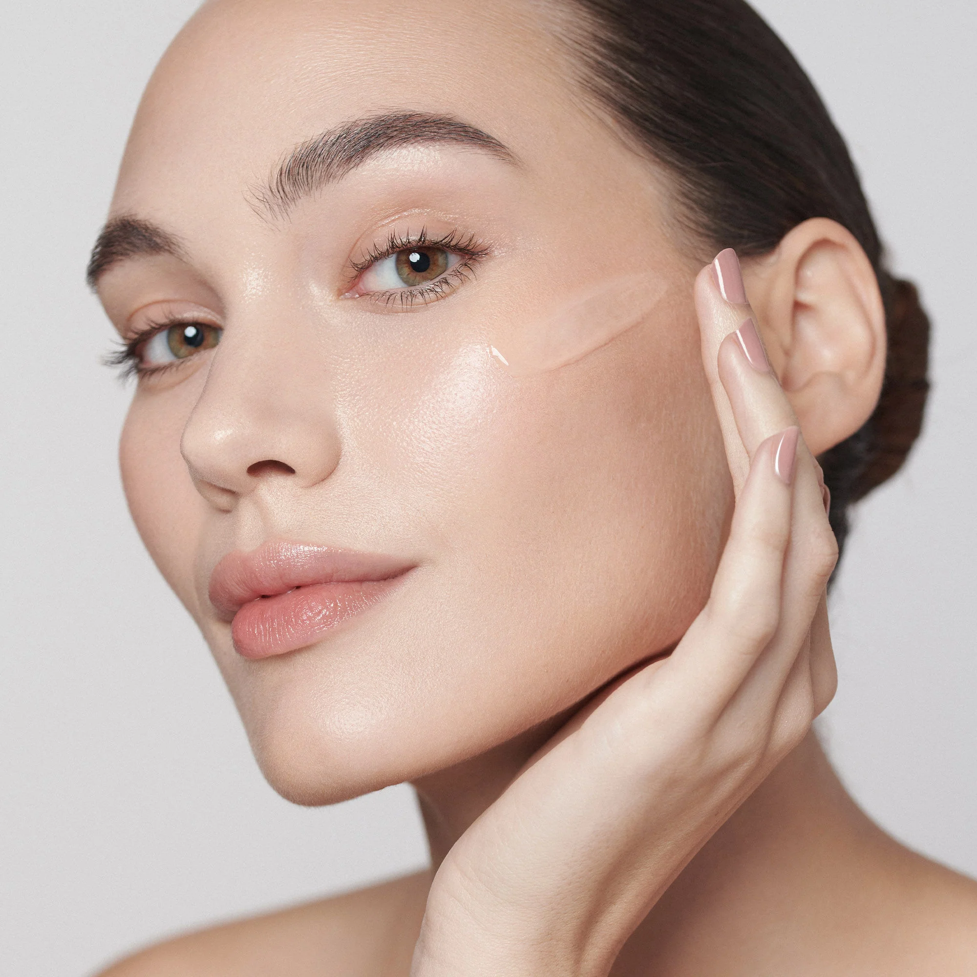 Dark Spot Correcting Serum - Image 3