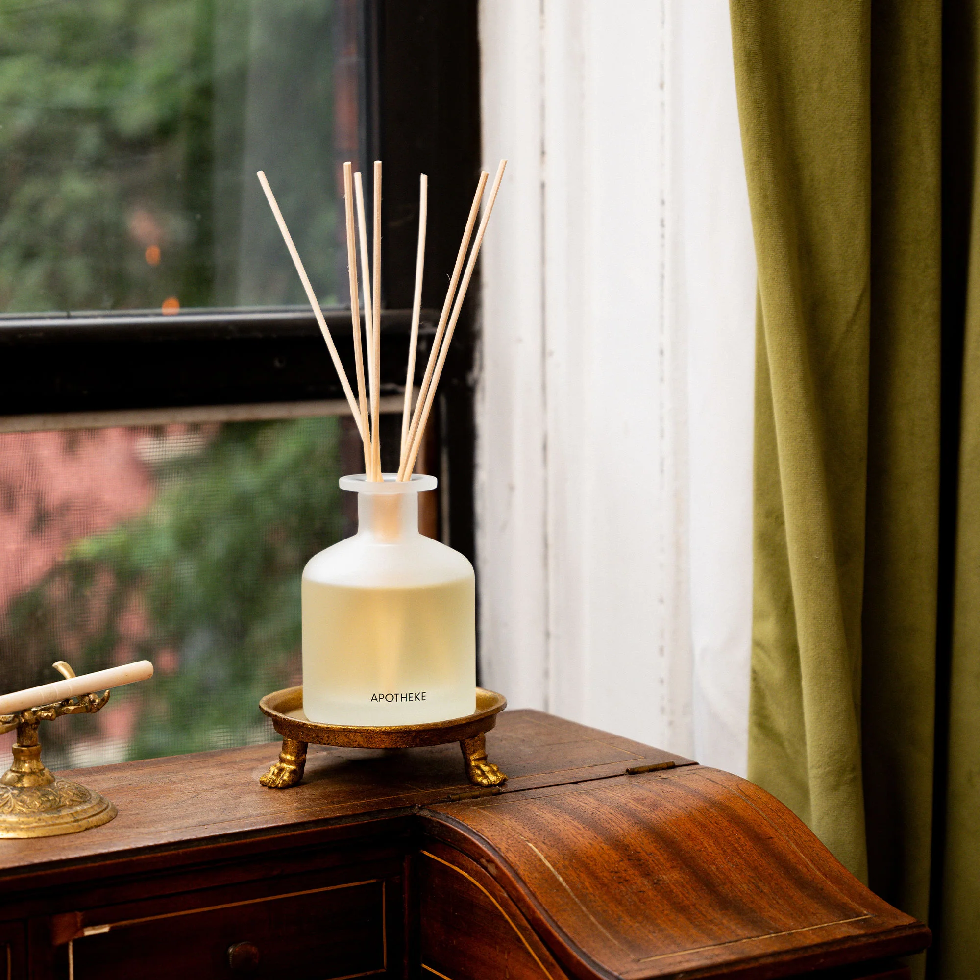 Earl Grey Bitters Reed Diffuser - Image 4