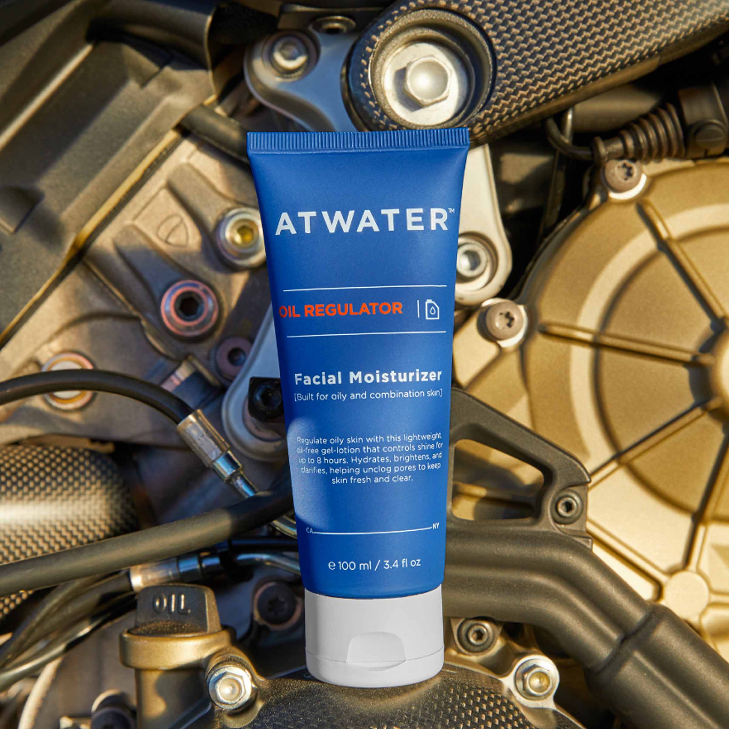 Oil Regulator Facial Moisturizer - Image 3