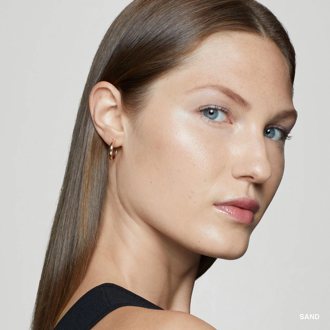 Intensive Serum Foundation SPF 40/30 - Image 11