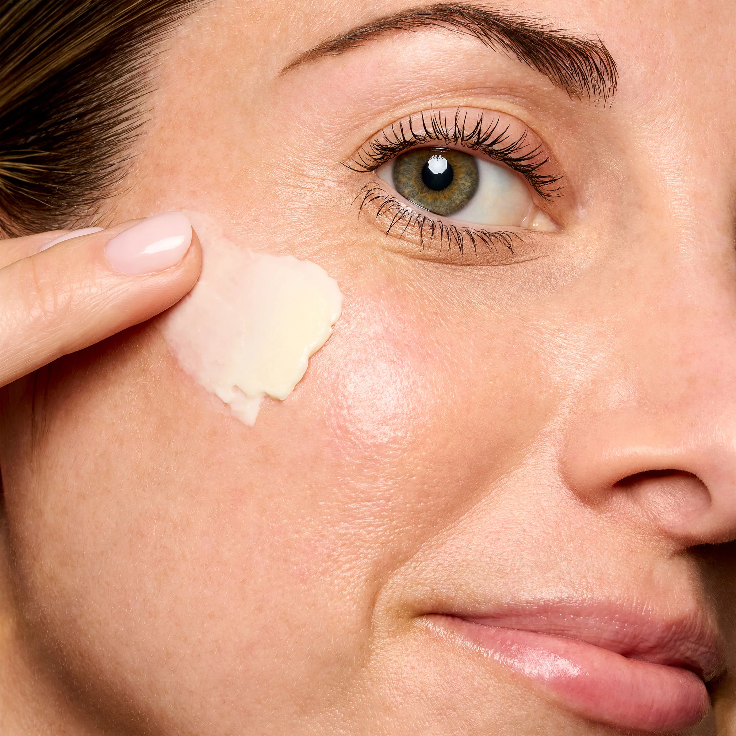 Vitamin Enriched Face Base - Image 5
