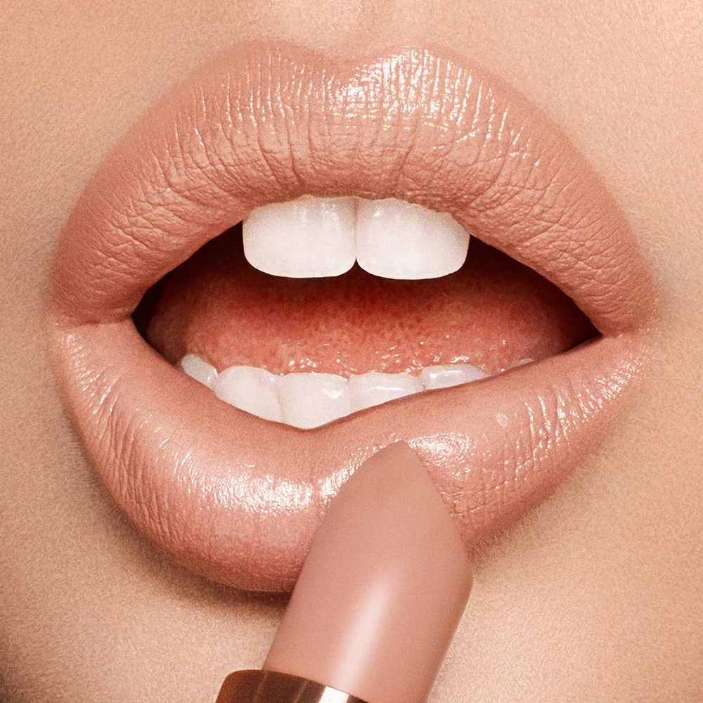 K.I.S.S.I.N.G. Lipstick - Image 34