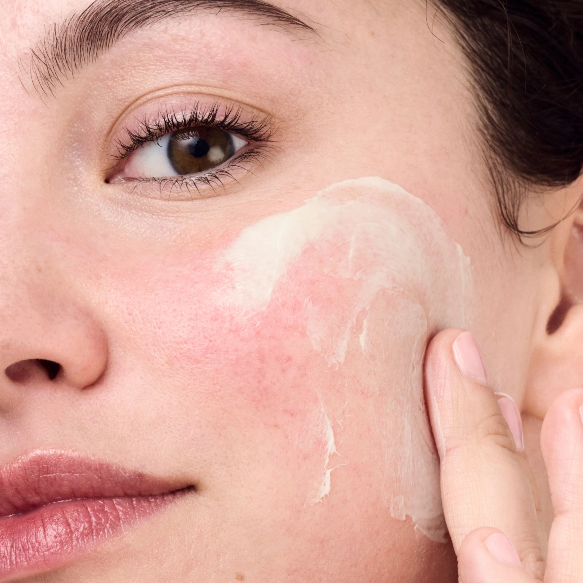 Redness Solutions Daily Relief Cream With Probiotic Technology - Image 4