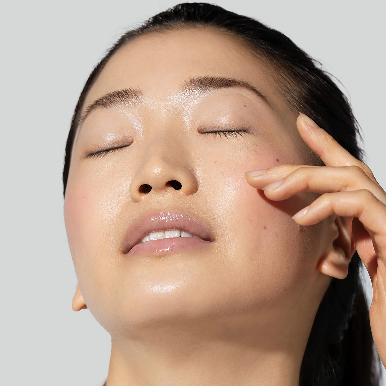 BioLumin-C Gel Moisturizer - Image 3