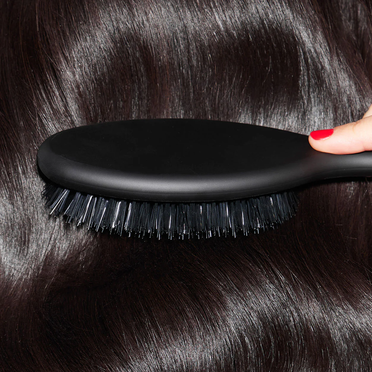 Oval Dressing Brush - Image 4
