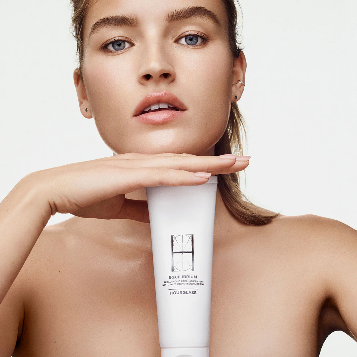 Equilibrium Rebalancing Cream Cleanser - Image 6