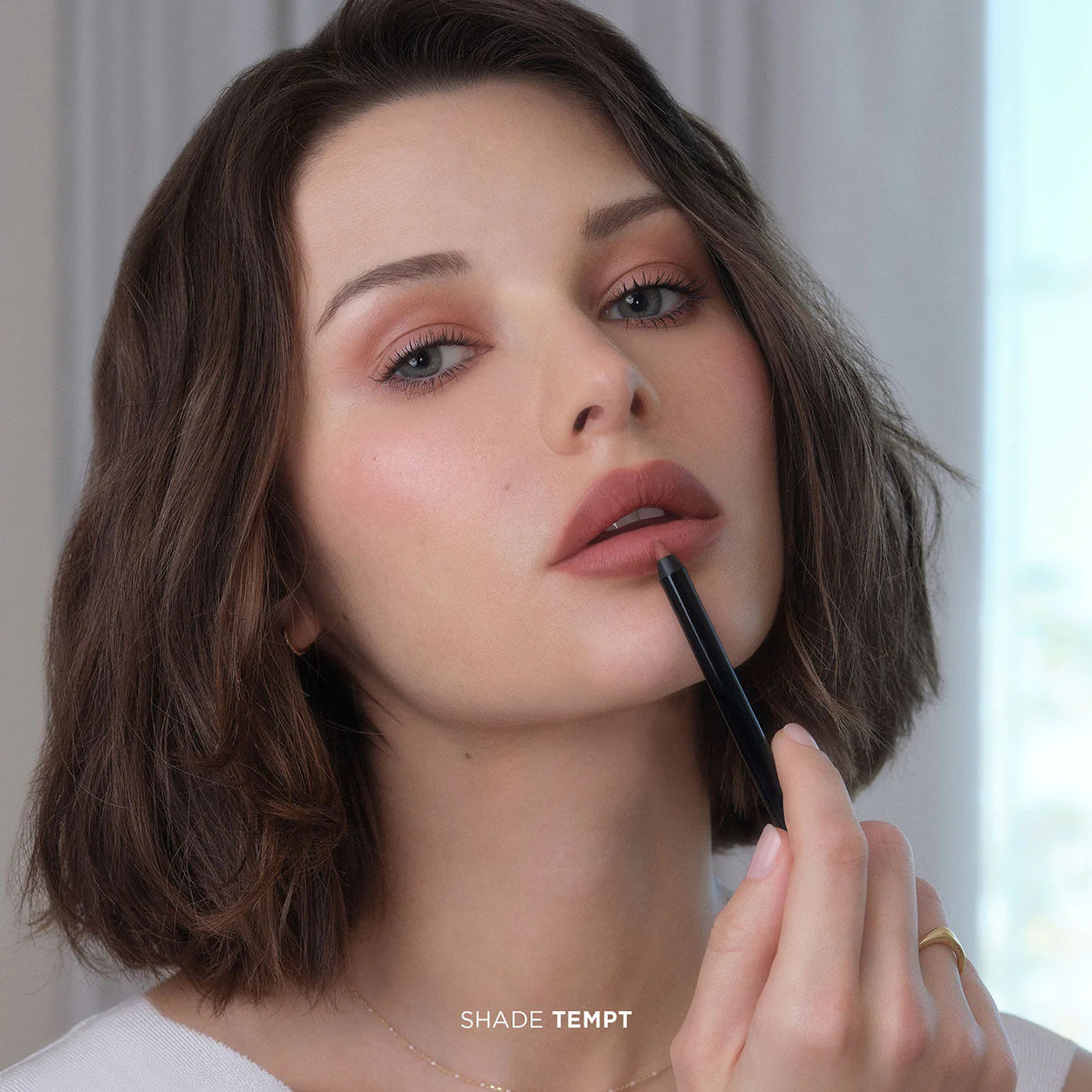 Shape and Sculpt Lip Liner - Image 15