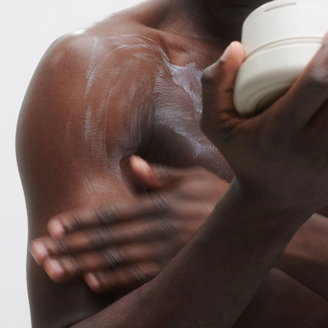 Humidifying Body Cream - Image 2