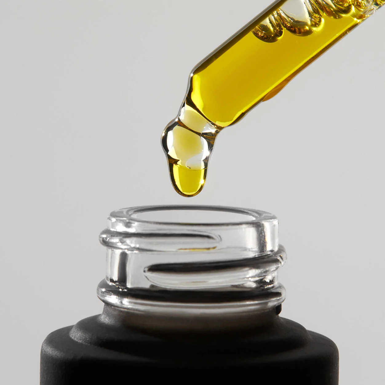 Phytomelatonin Rejuvenating Serum - Image 7