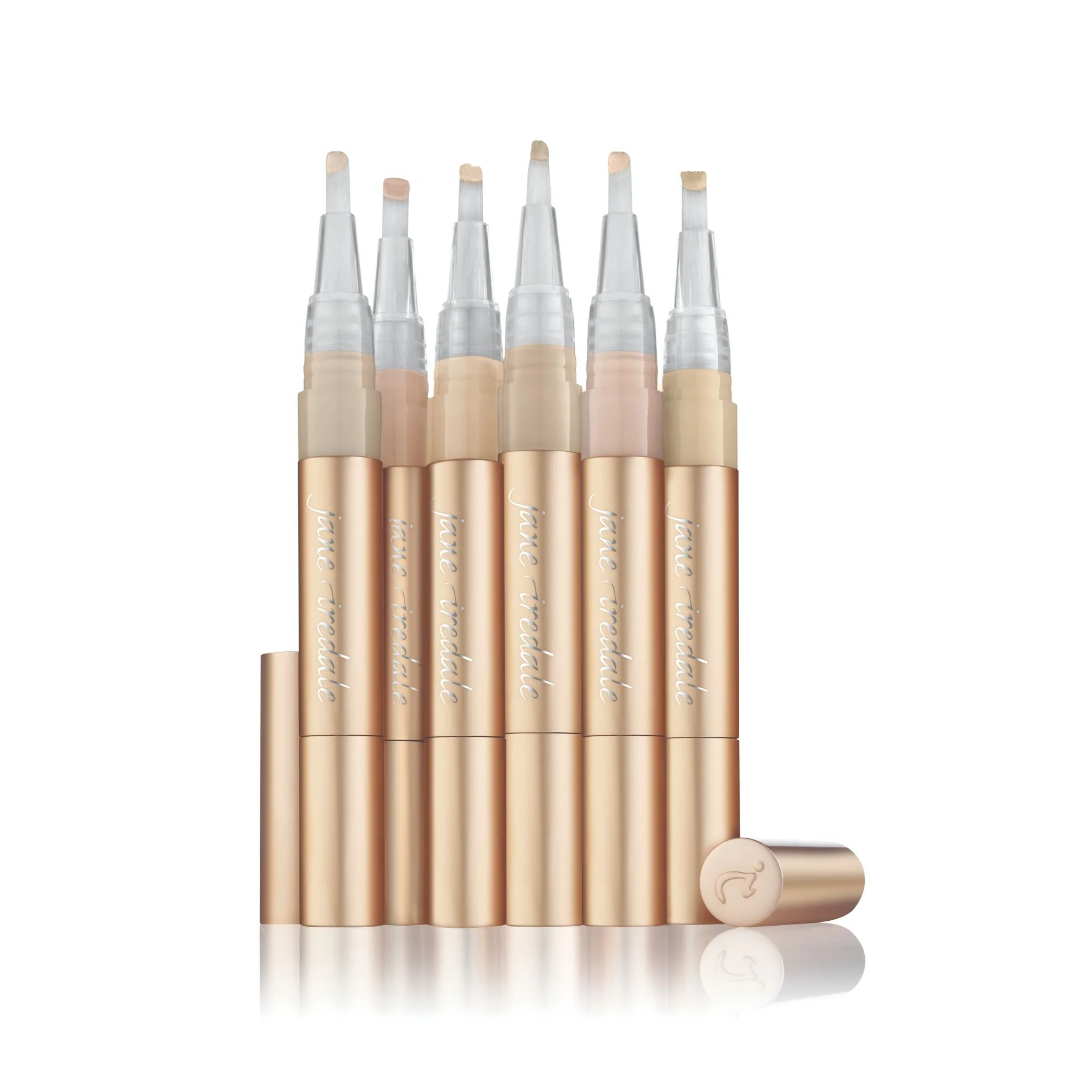 Active Light Under-Eye Concealer - Image 3