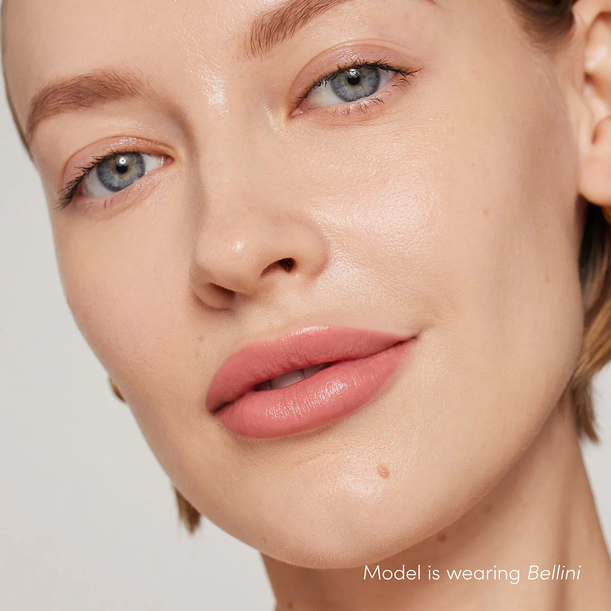 ColorLuxe Hydrating Cream Lipstick - Image 18
