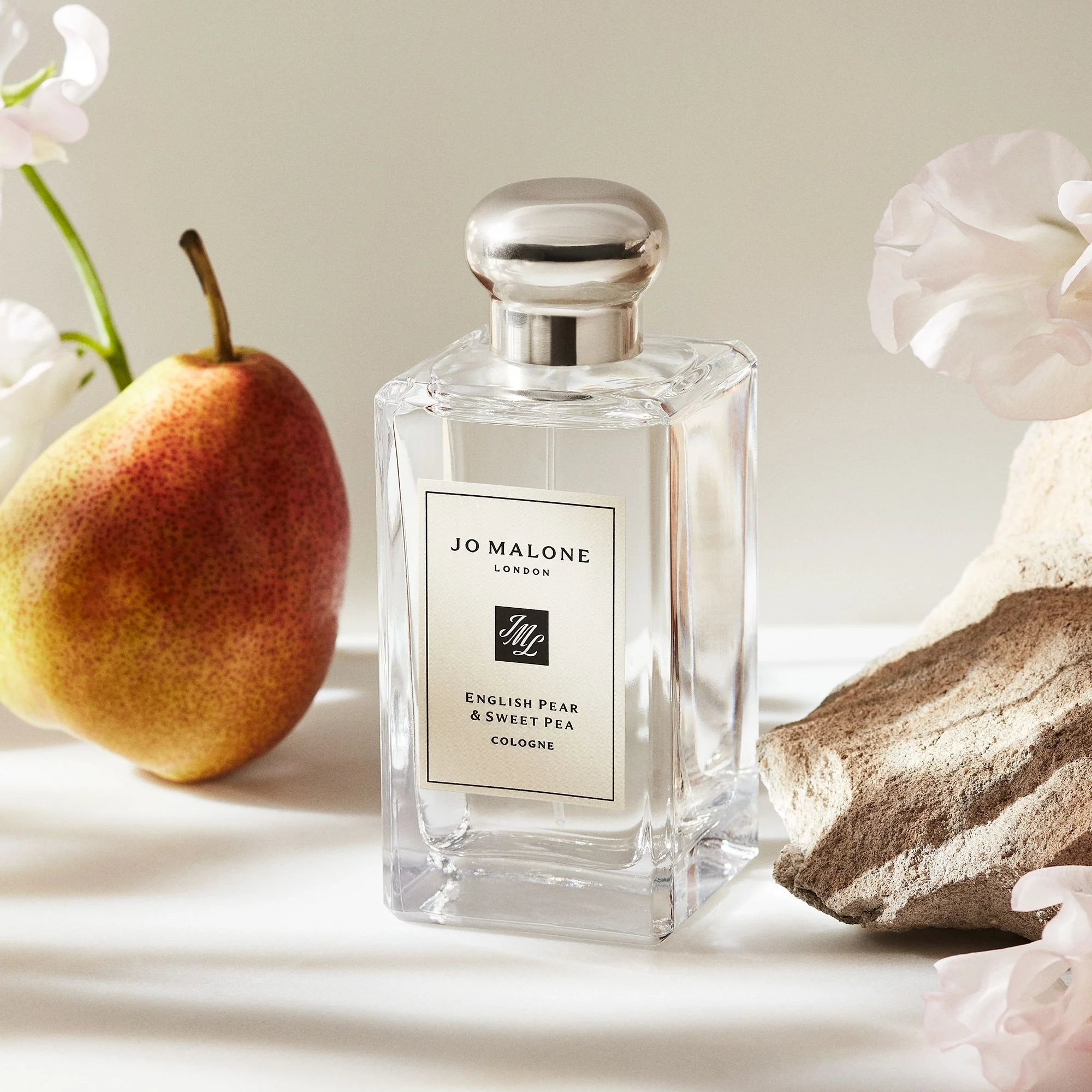 English Pear and Sweet Pea Cologne - Image 2
