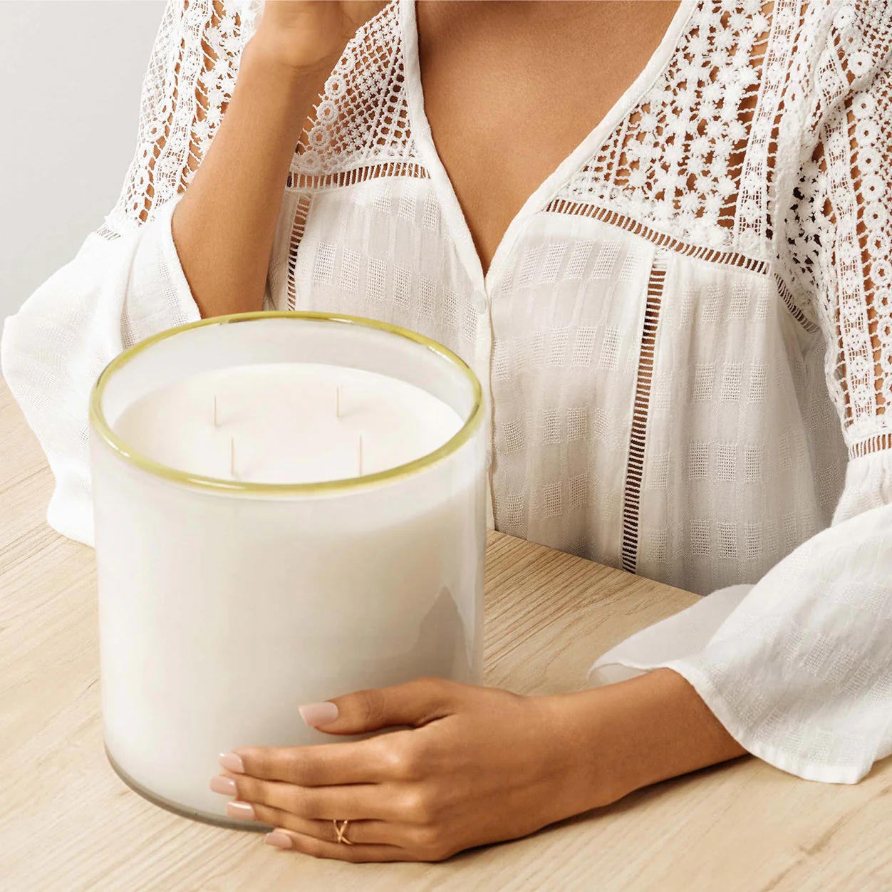 Feu de Bois Candle - Image 21