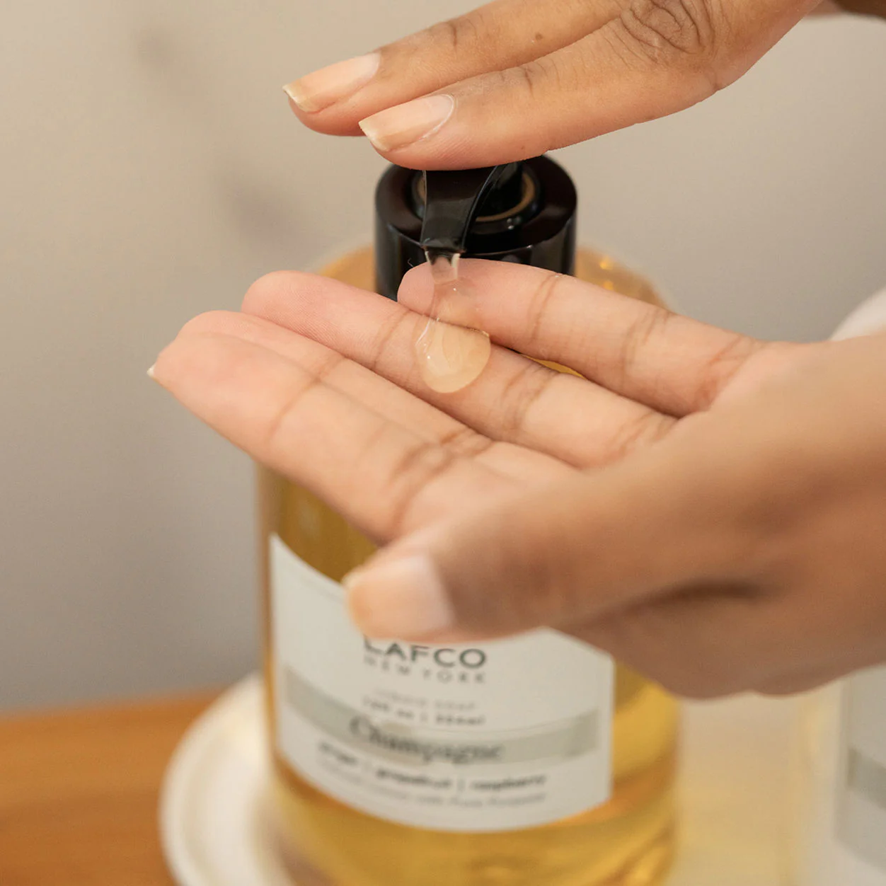 Champagne Liquid Soap - Image 12
