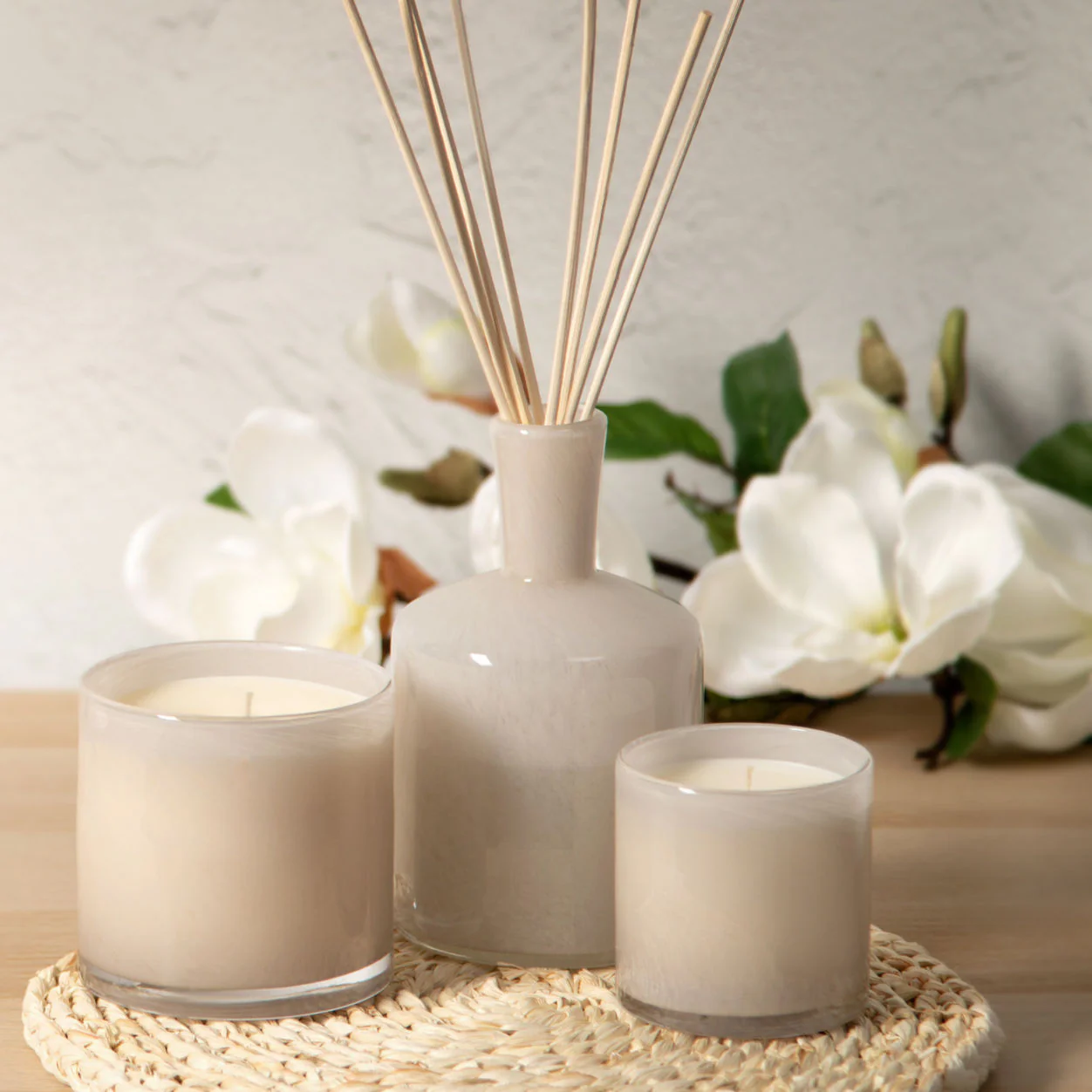 Star Magnolia Candle - Image 7