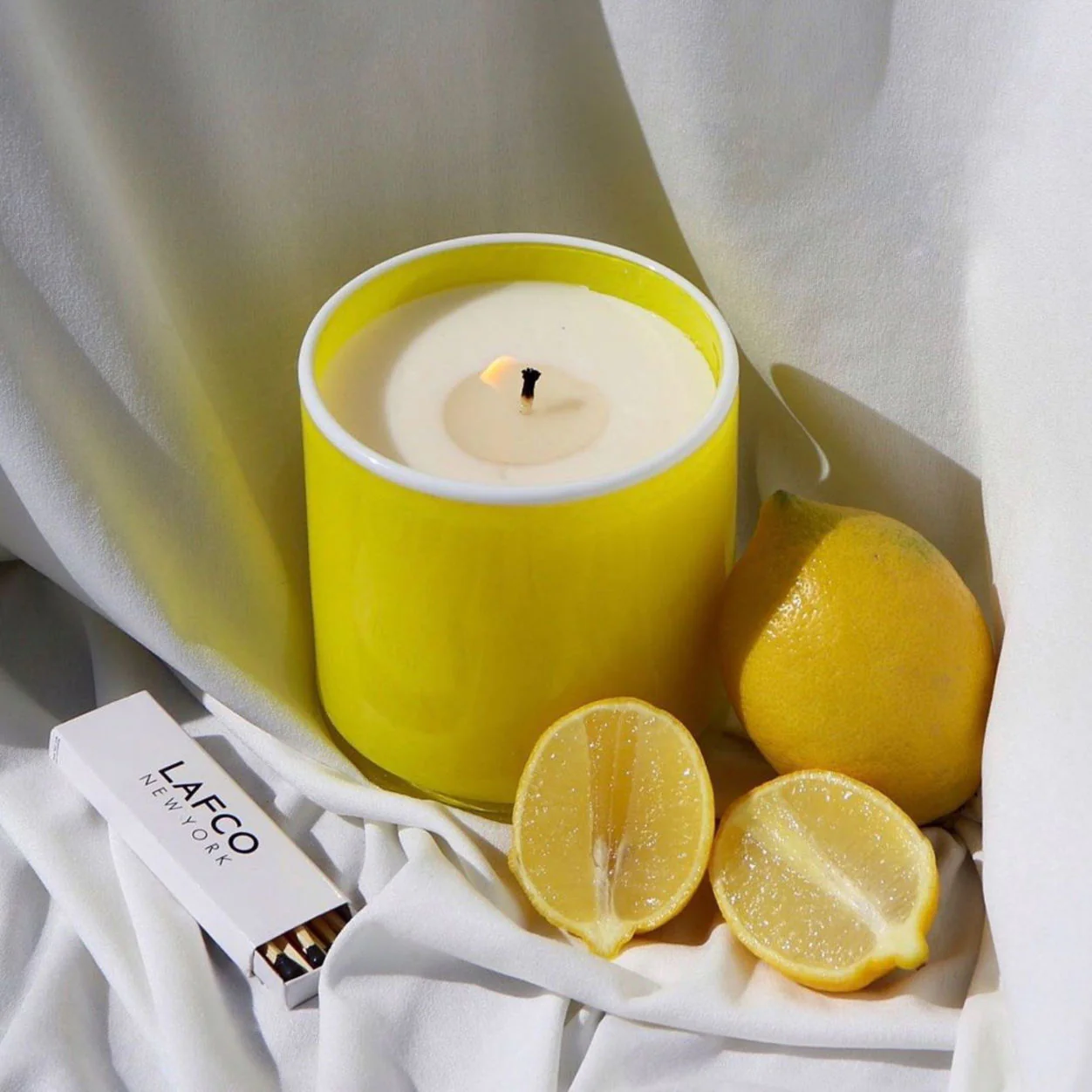 White Grapefruit Candle - Image 6
