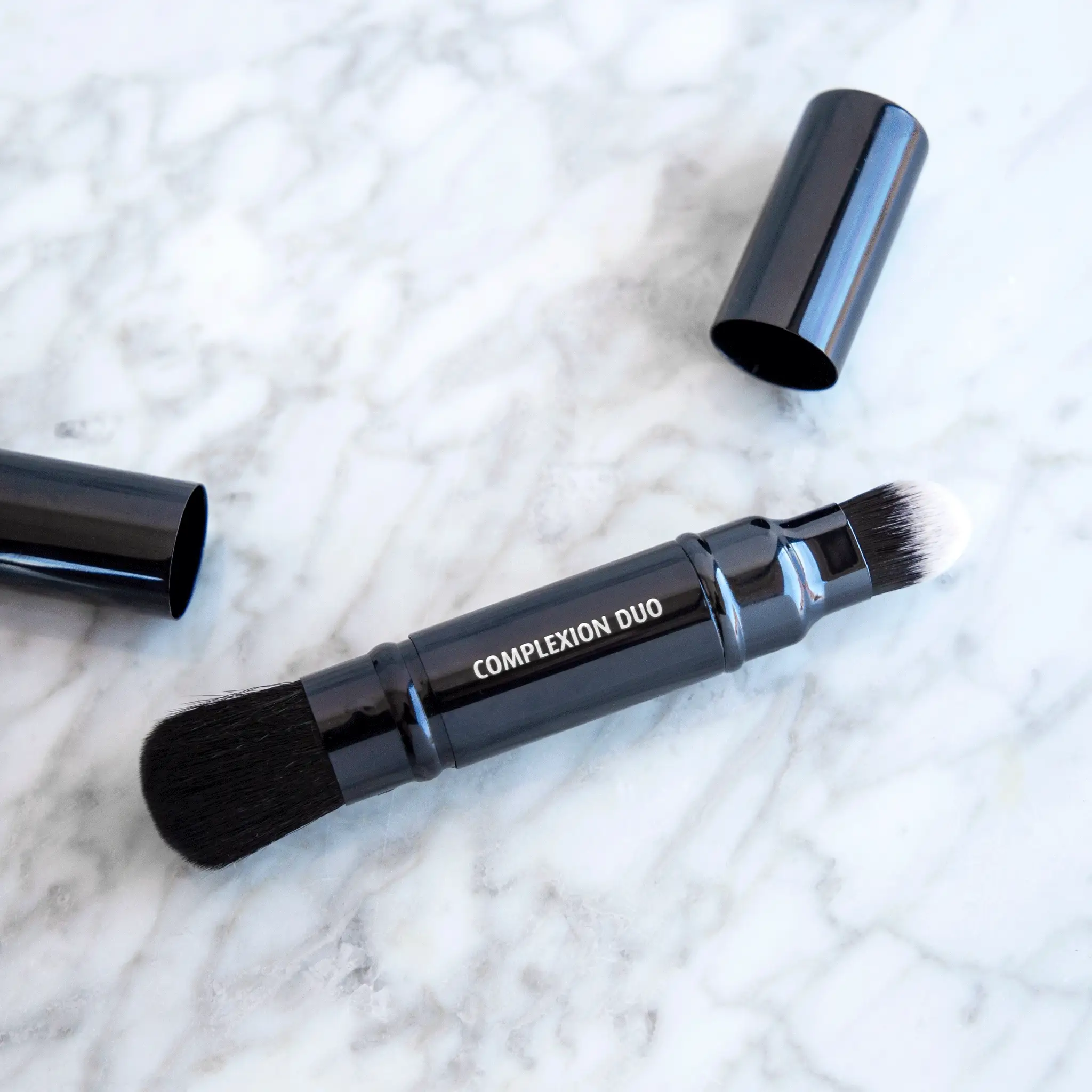 Complexion Duo Brush - Image 5