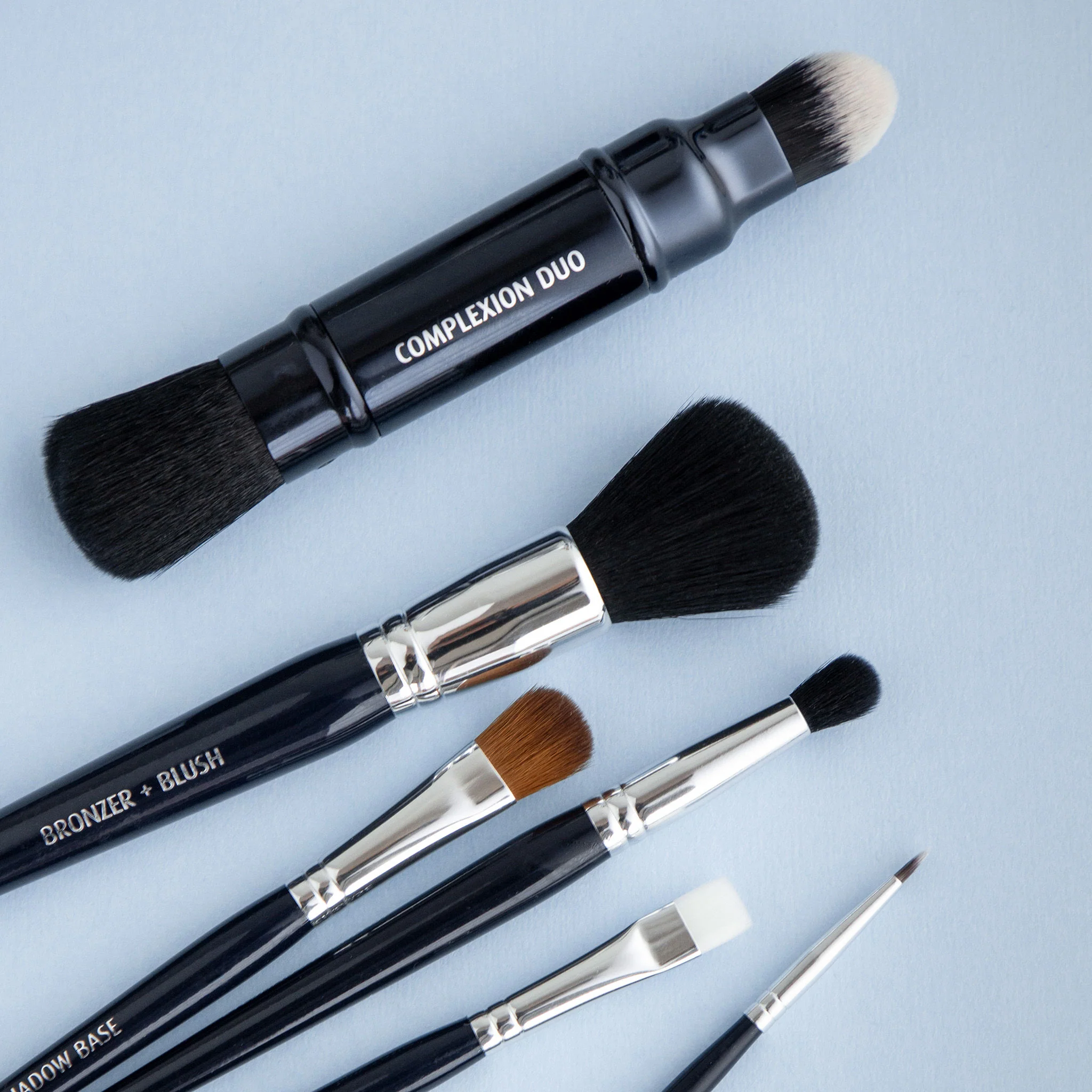 Complexion Duo Brush - Image 7