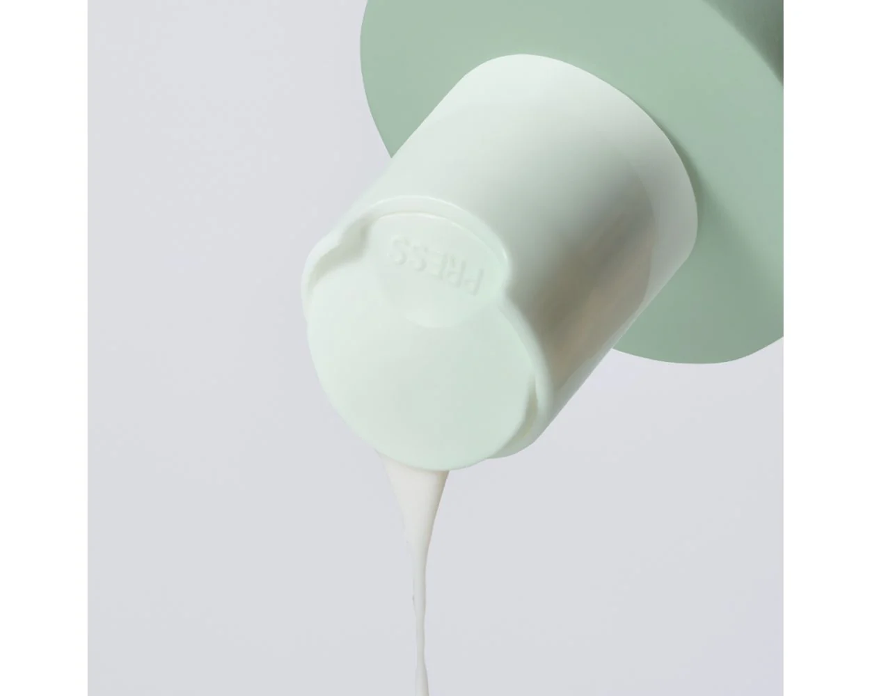 Bioglycolic Face Cleanser - Image 3