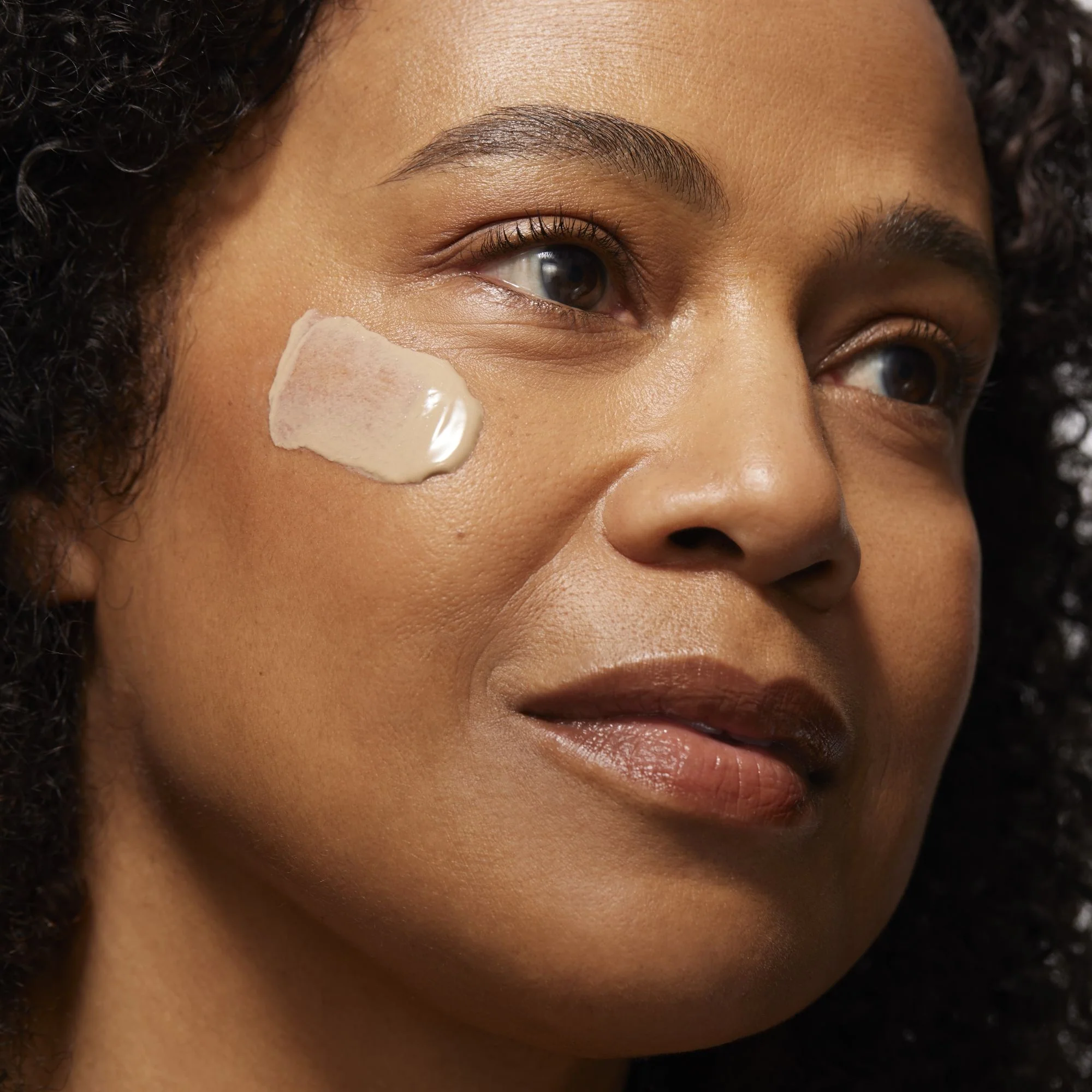 Brightening Sunscreen Minerals Broad Spectrum SPF 30 Gel-Cream - Image 7