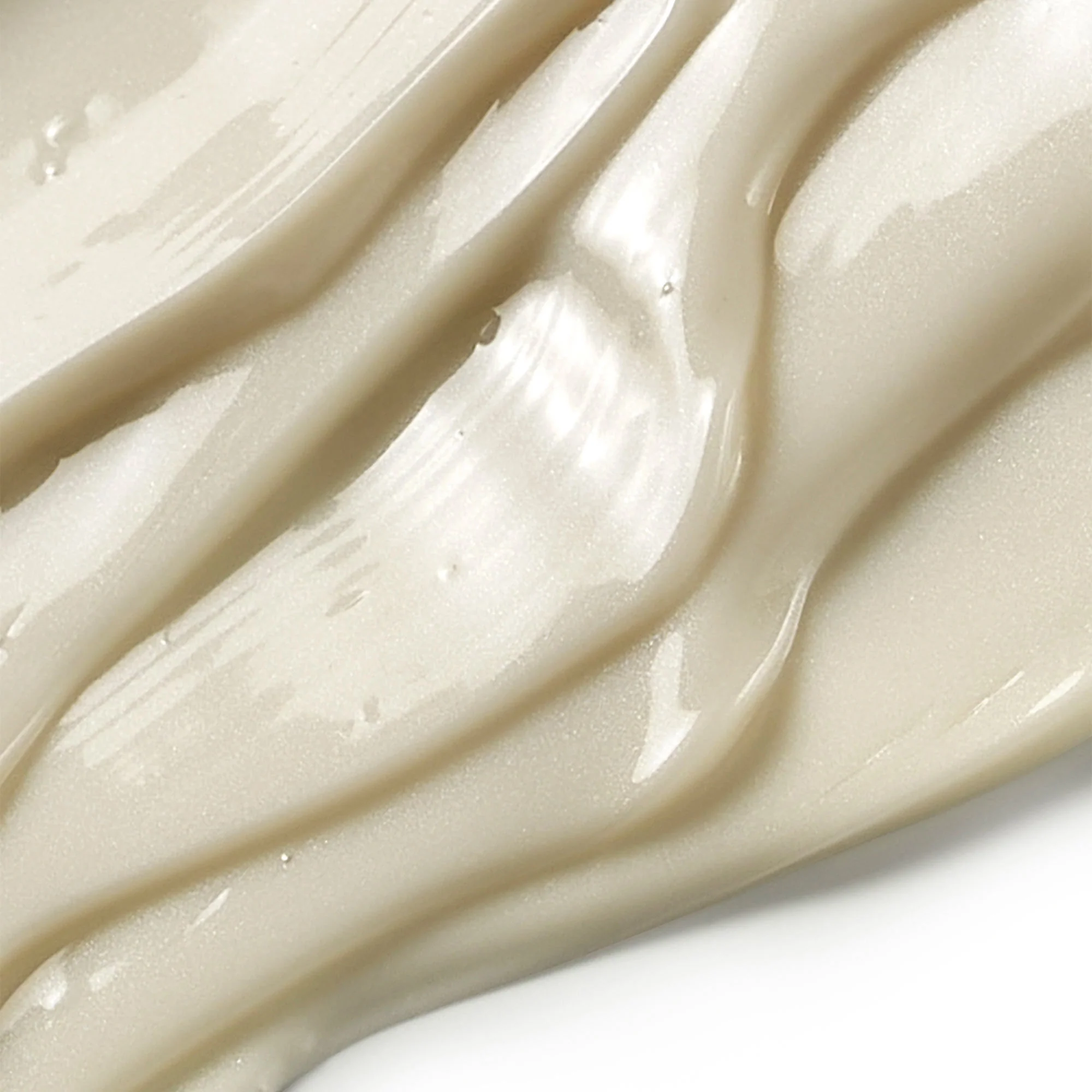 Platinum and Diamonds Volume Serum - Image 2