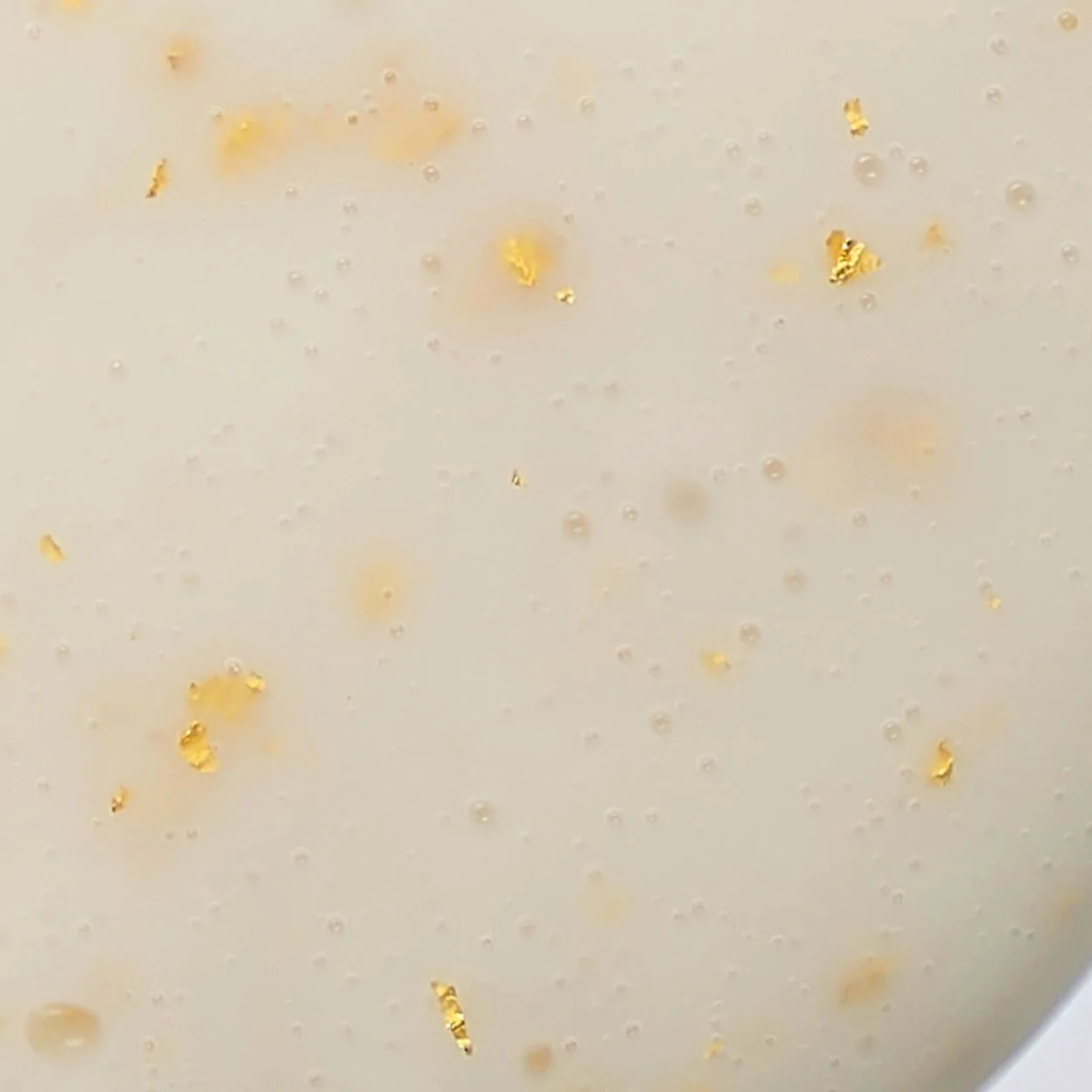Sublime Gold Leave-In Treatment Shield - Image 2