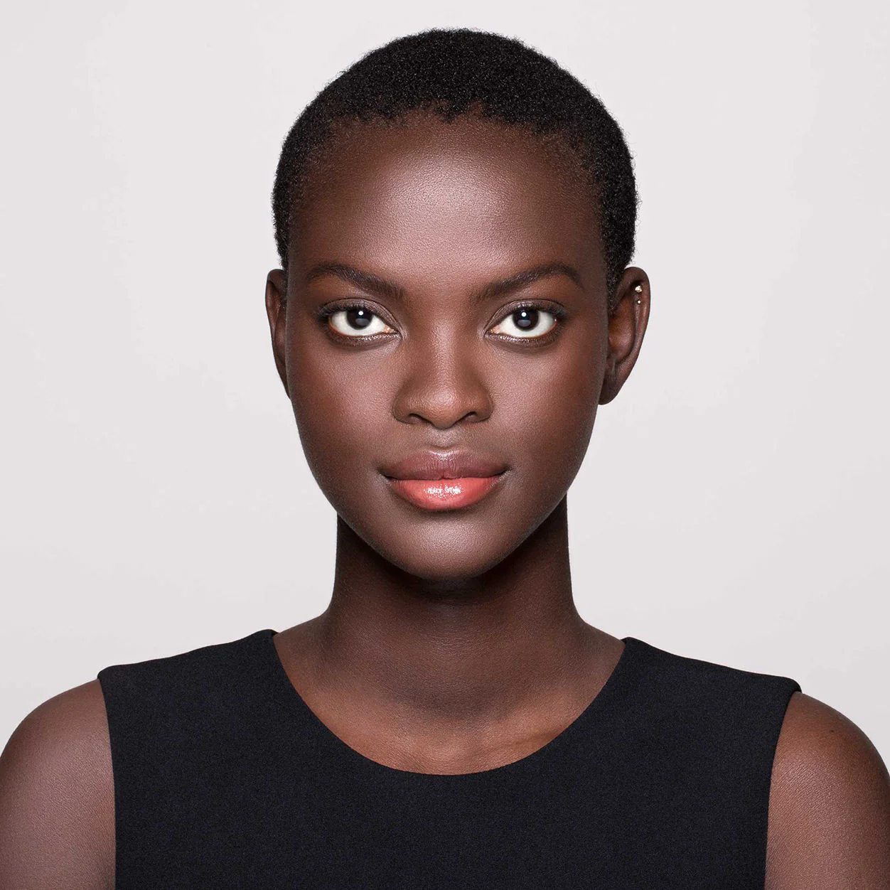 Sheer Glow Foundation - Image 68