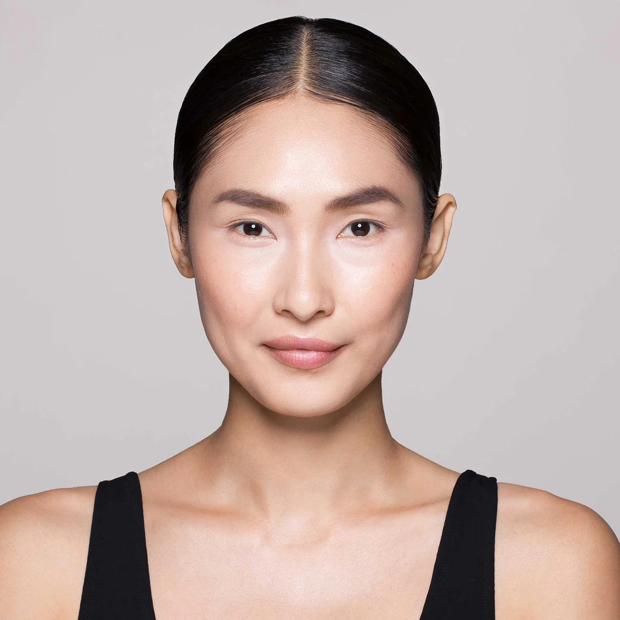 Sheer Glow Foundation - Image 87