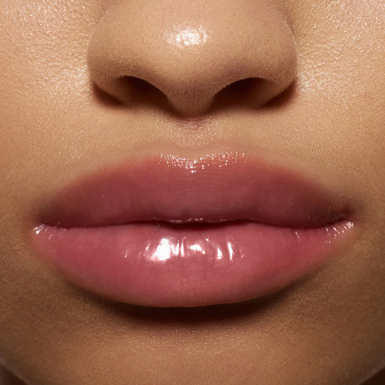 Glisten Up Lip Gloss - Image 19