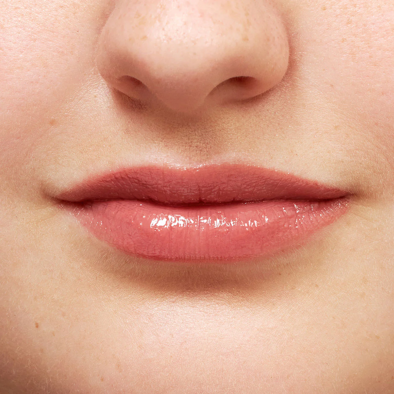 Glisten Up Lip Gloss - Image 24