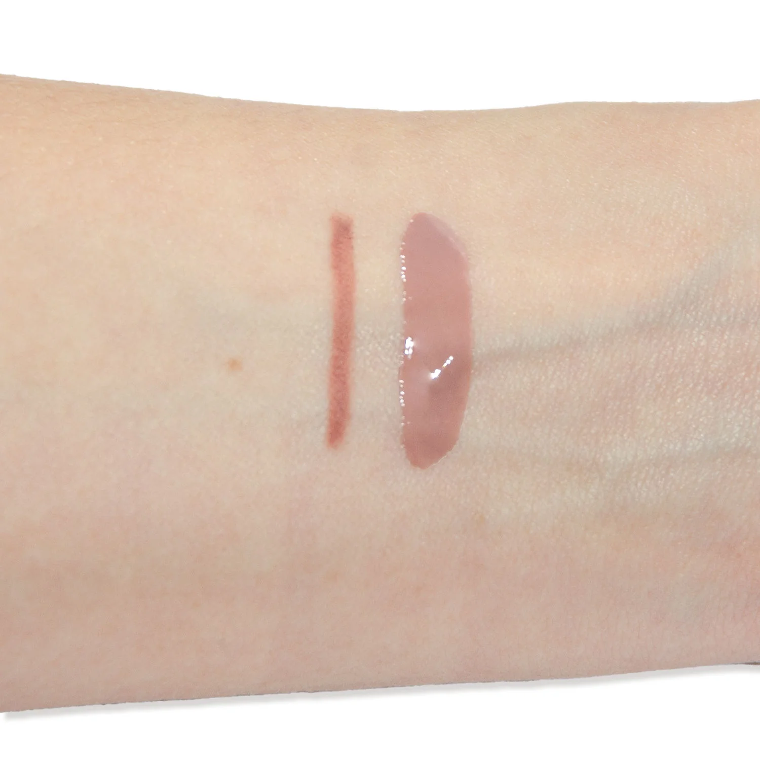 Silicone Bag + Charms Lip Gloss and Liner Combo (Limited Edition) - Image 4