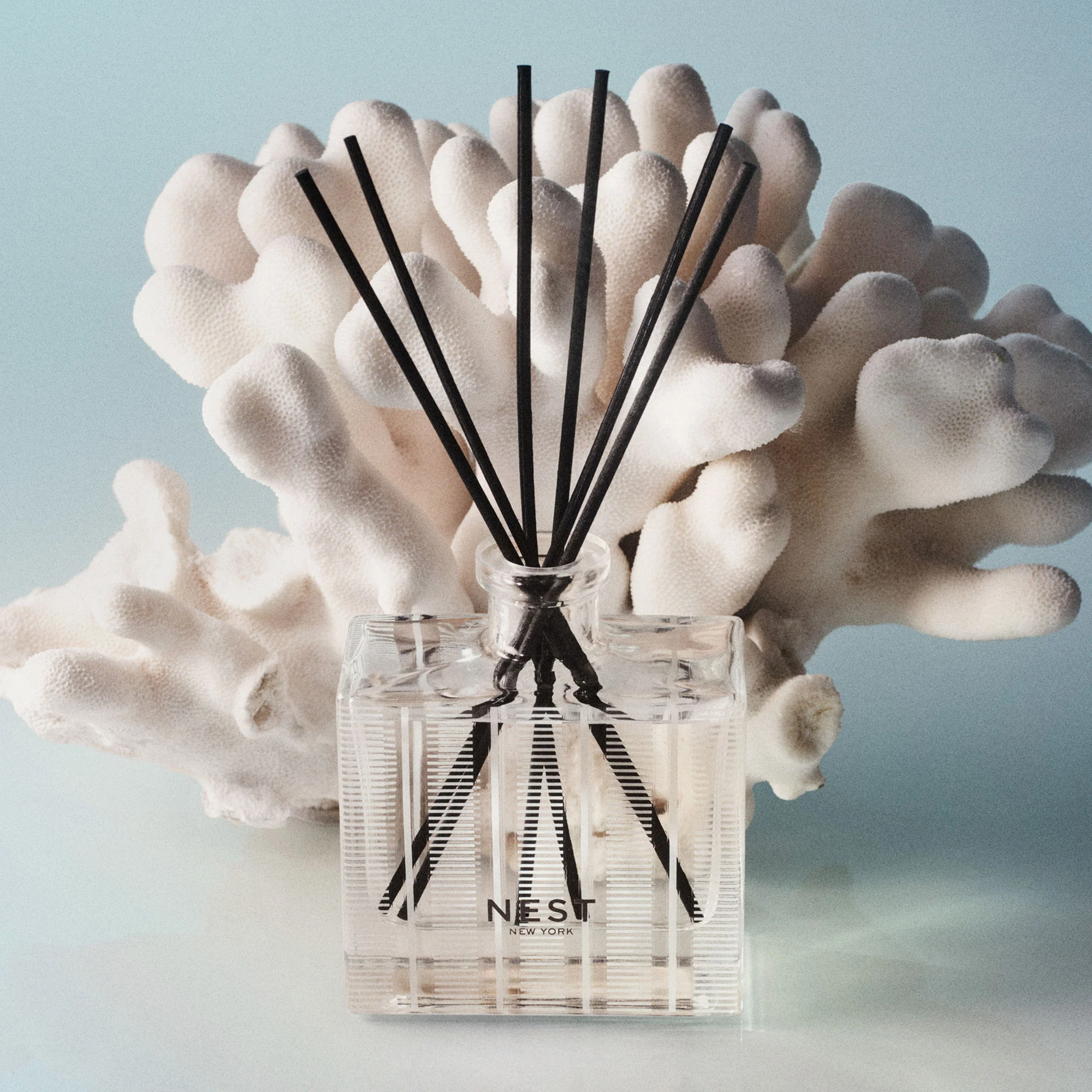 Ocean Mist & Sea Salt Reed Diffuser - Image 4