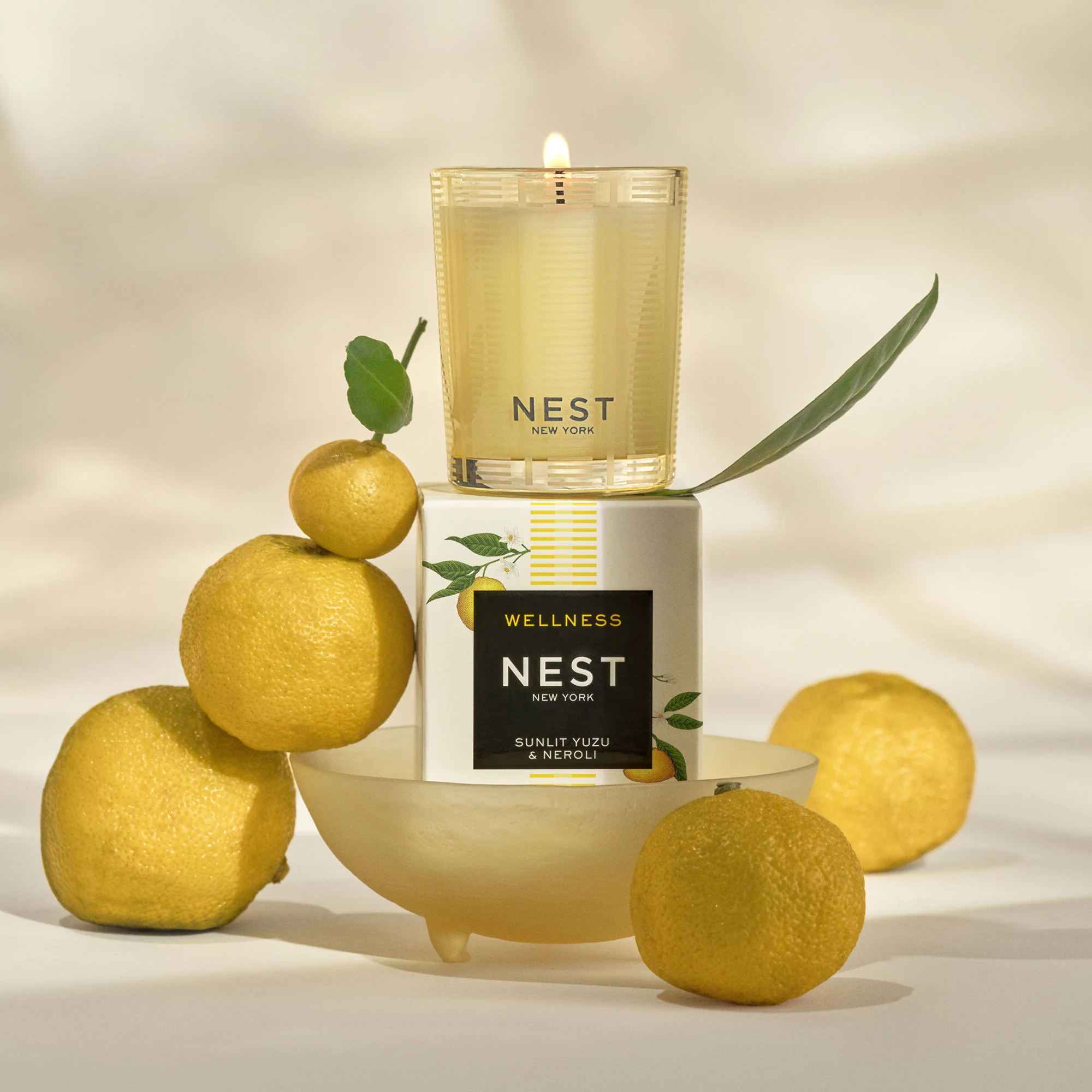 Sunlit Yuzu & Neroli Candle - Image 8