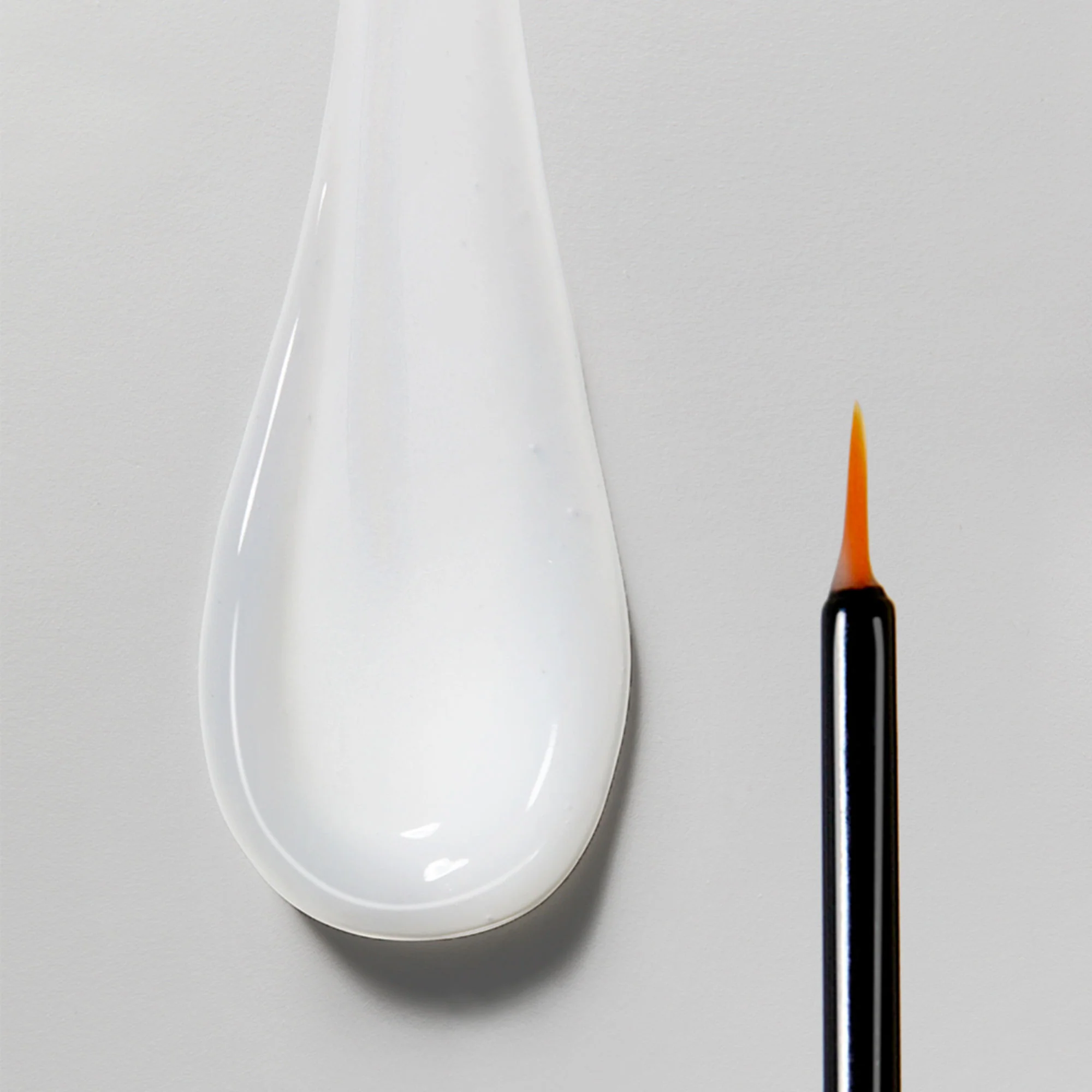 Nu-Cil Eyelash Enhancing Serum - Image 3