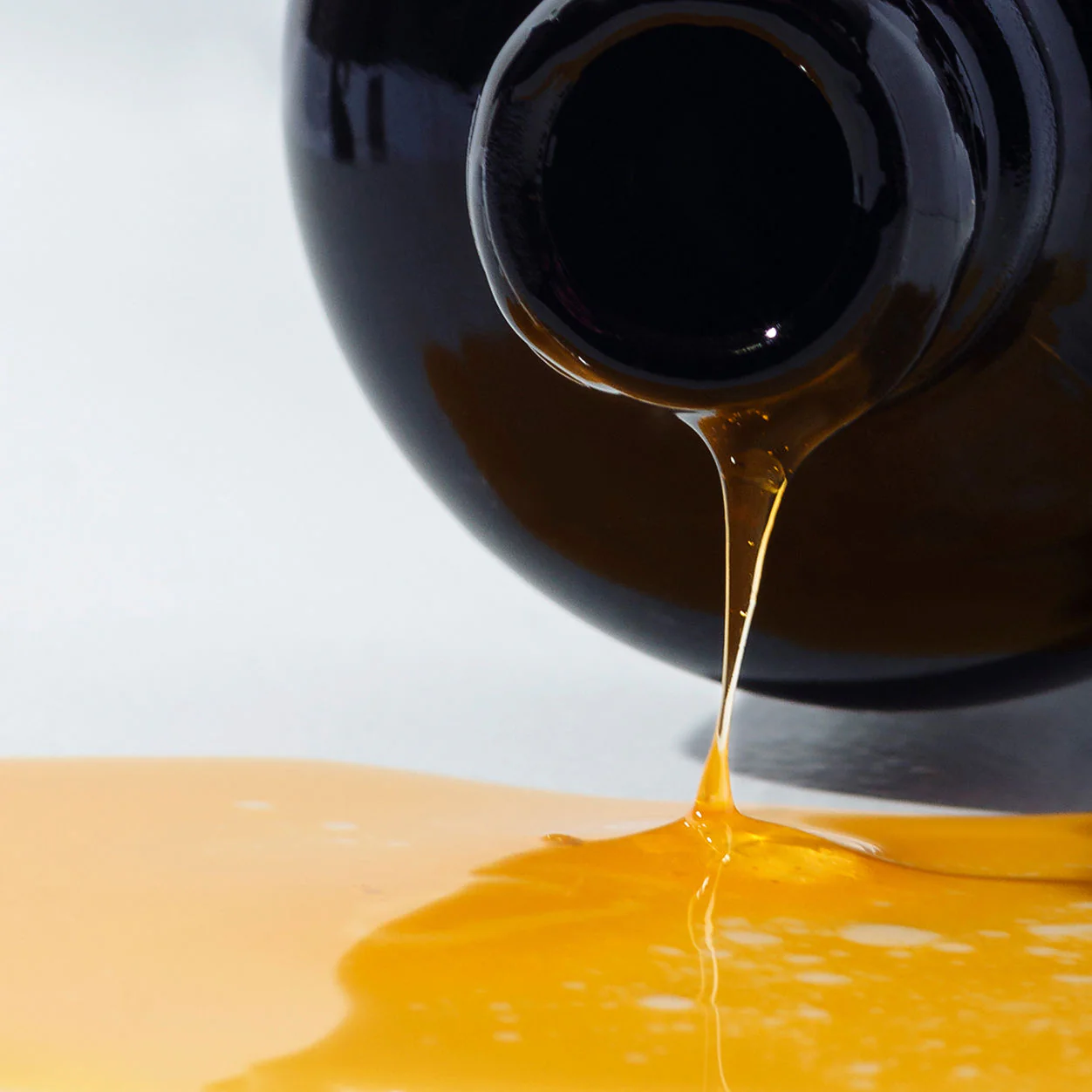 Montana Harvest Omega Oil Cleanser - Image 4