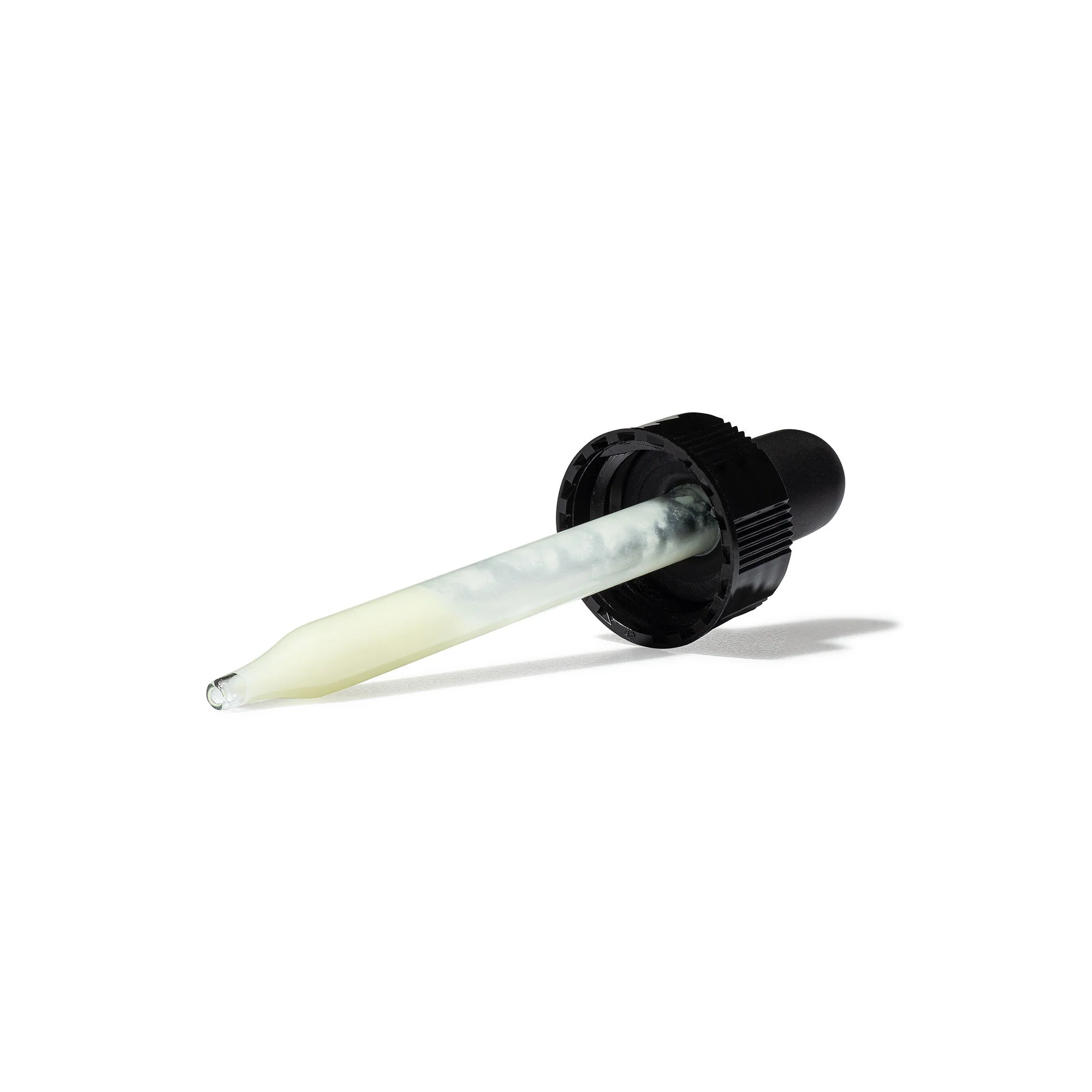 Retinol and Hyaluronic Acid Renewing Serum - Image 3
