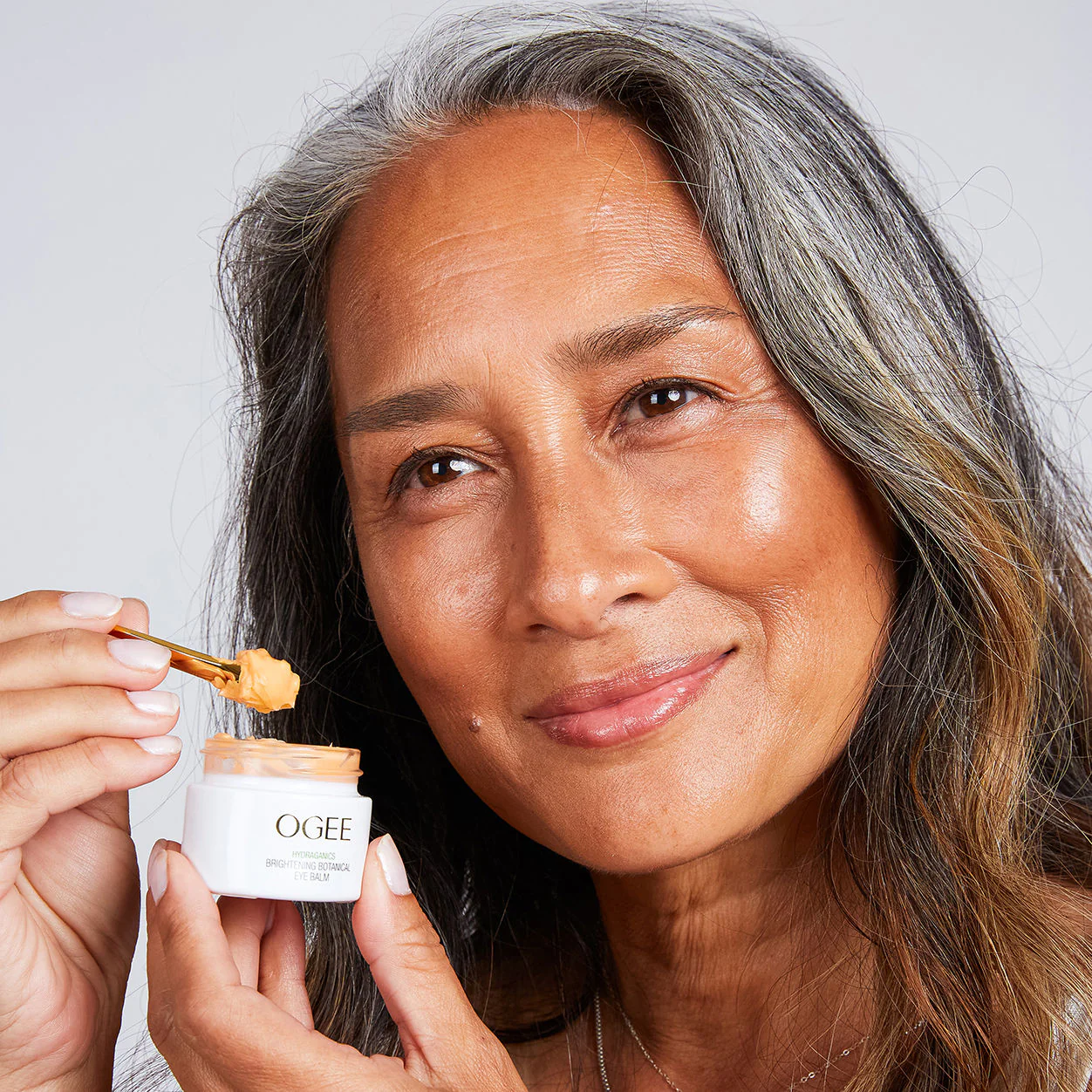 Brightening Botanical Eye Balm - Image 7