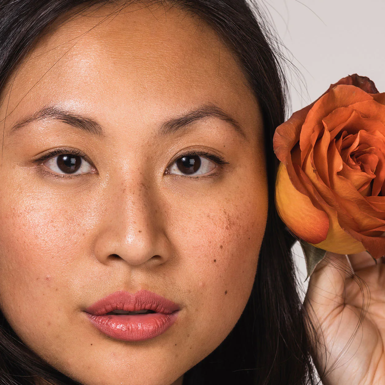 Full Bloom Sculpted Lipstick - Image 26