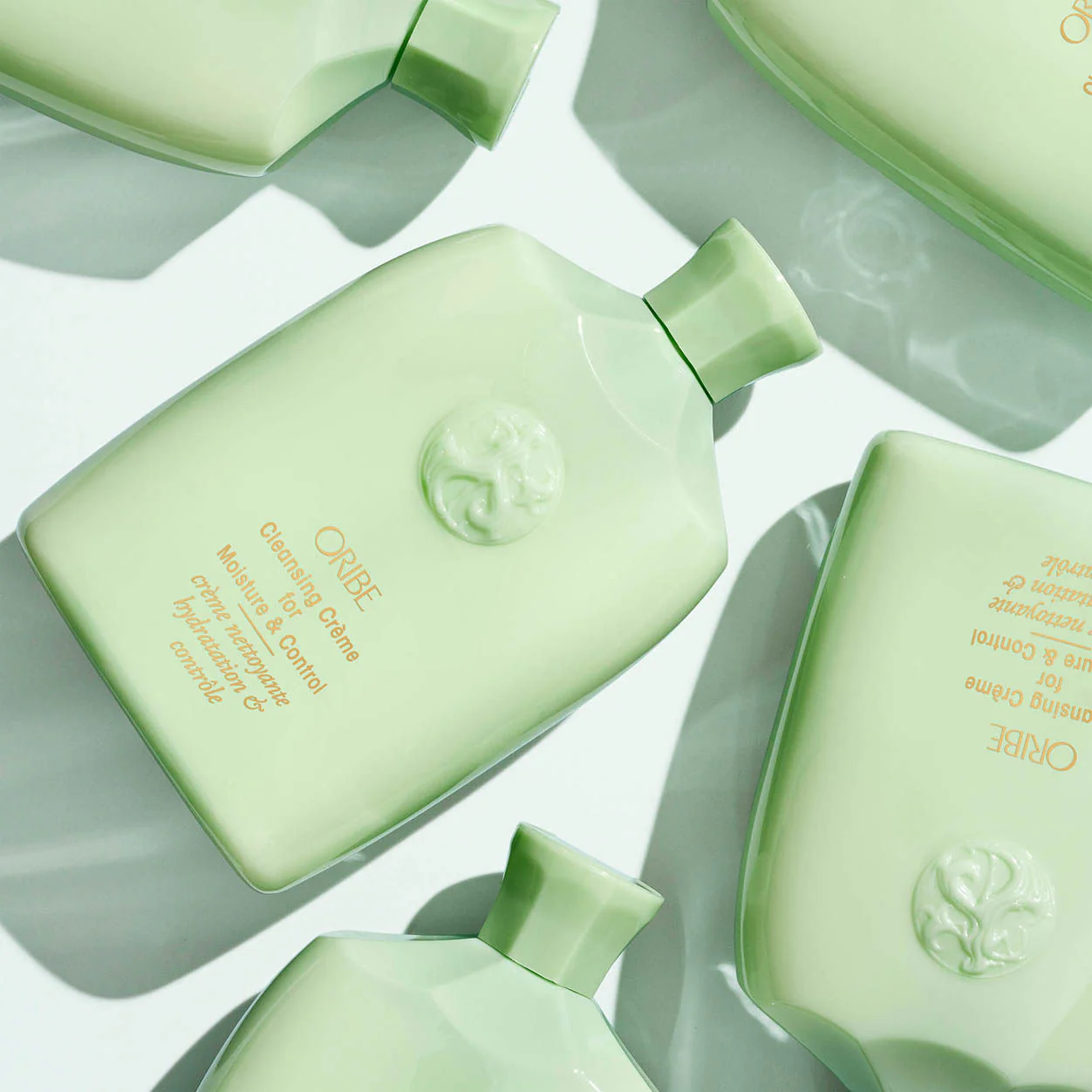 Cleansing Crème For Moisture and Control - Image 3