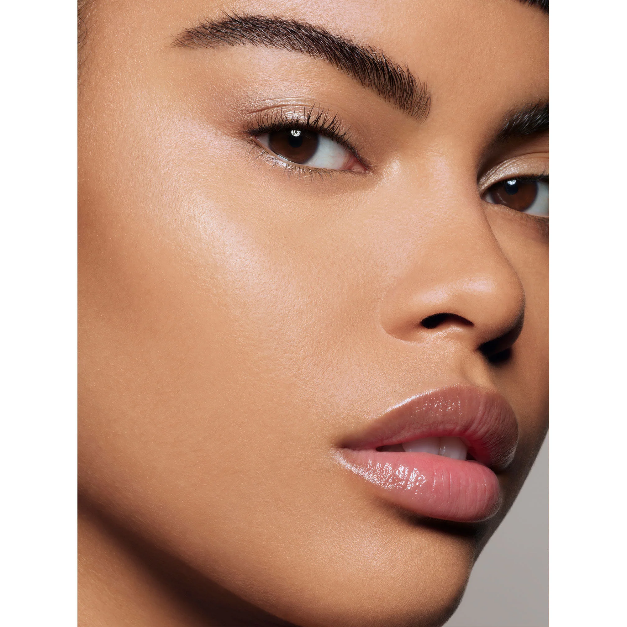 Sublime Perfection Full Coverage Concealer - Image 49