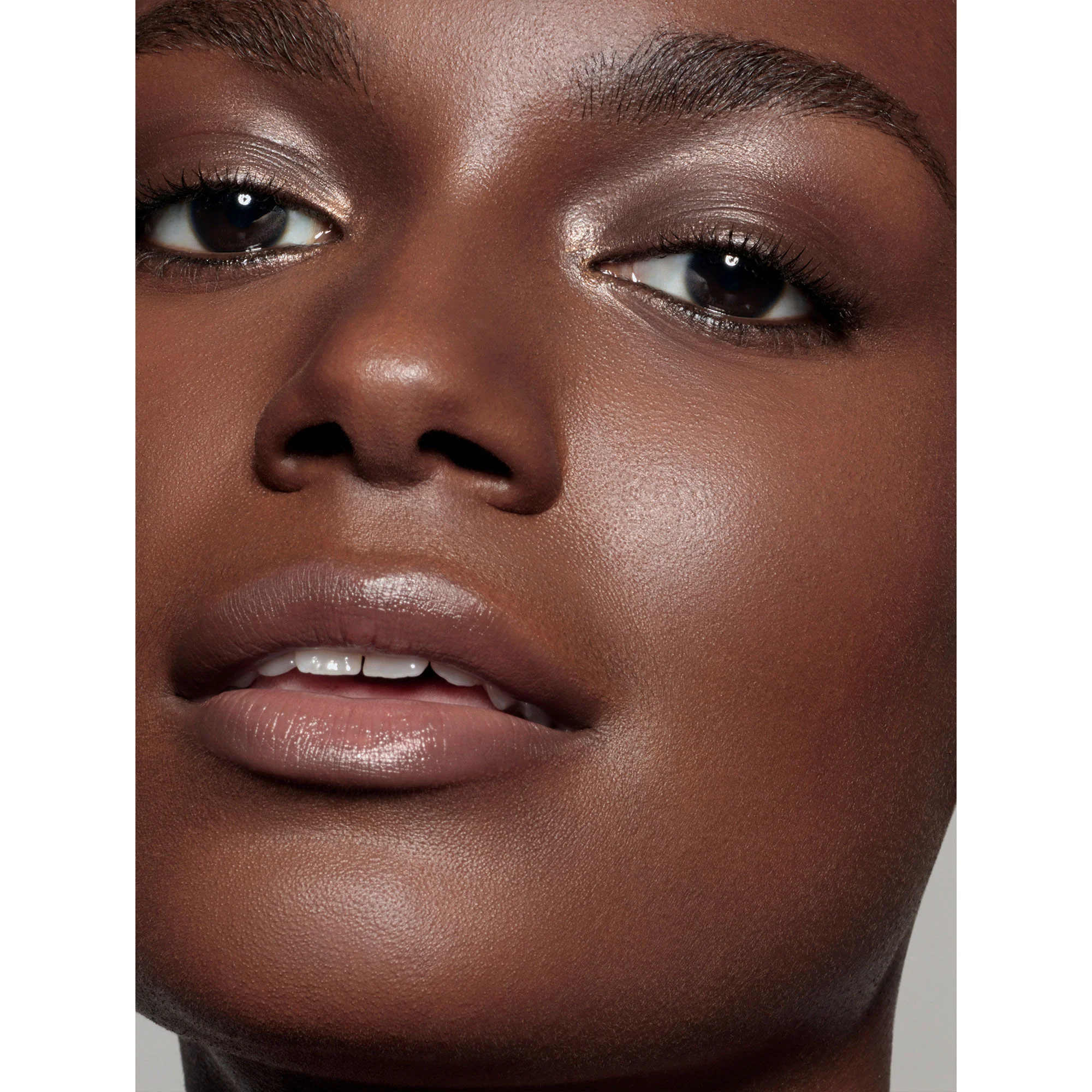 Sublime Perfection Full Coverage Concealer - Image 97