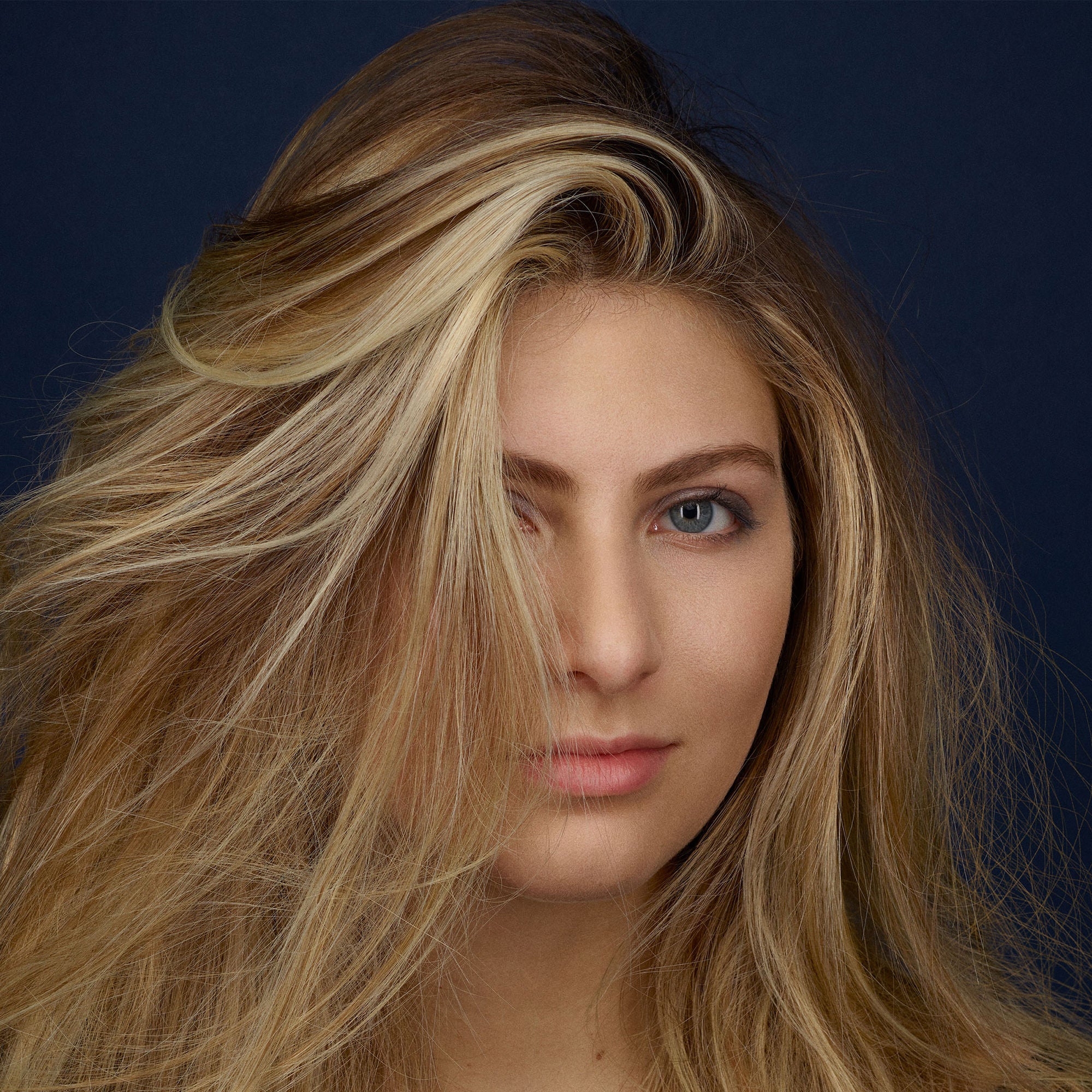 Retroactive Dry Shampoo - Image 3