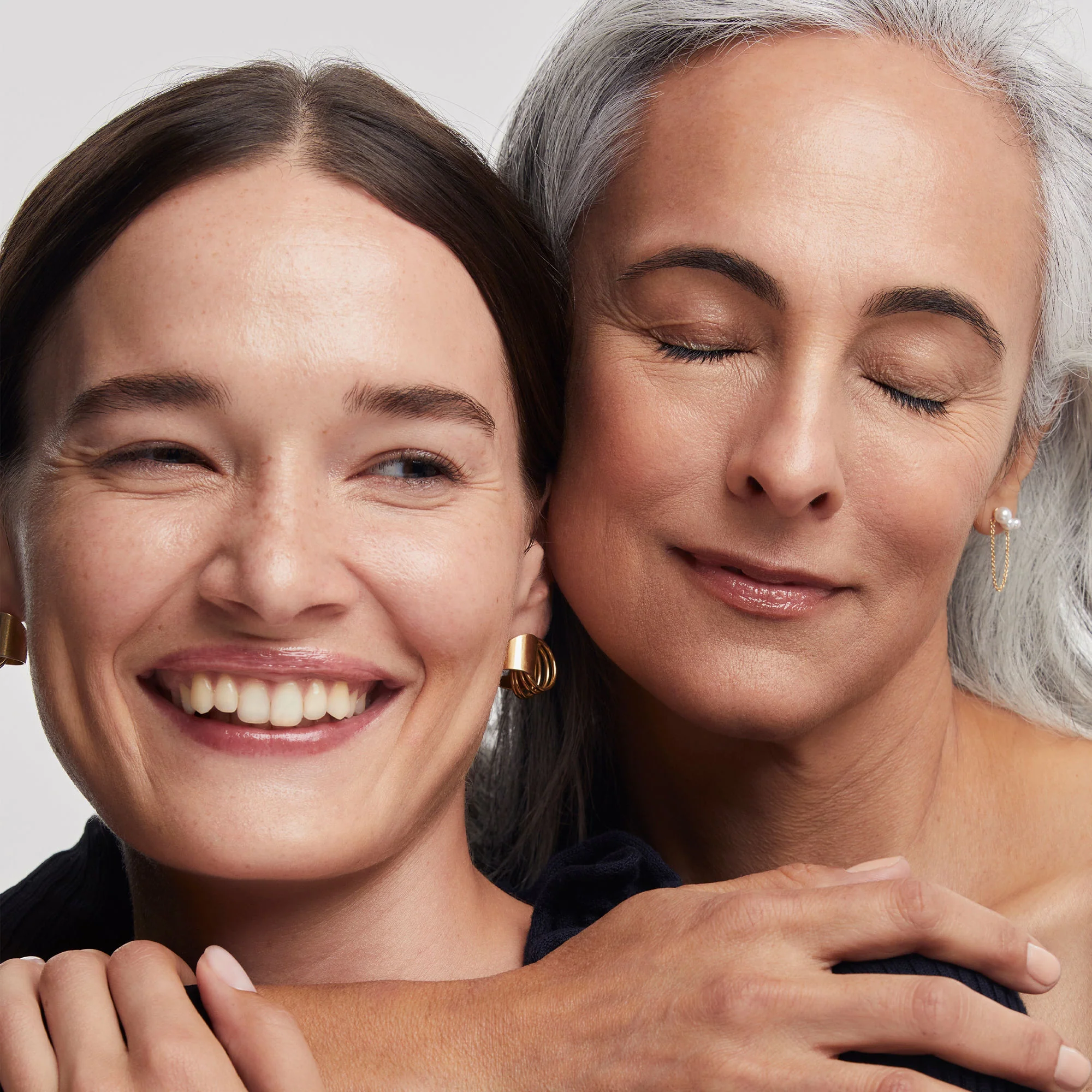 Intensive Replenishing Facial Moisturizer - Image 5