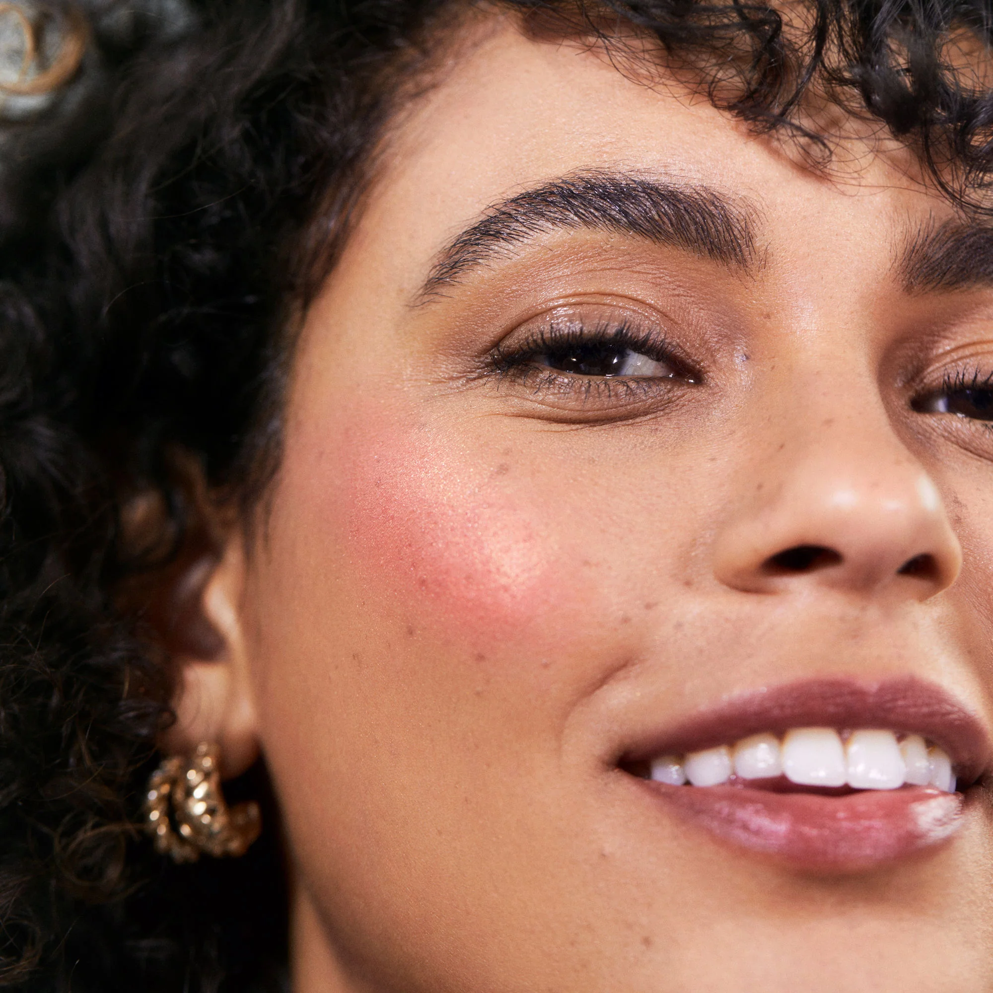 ReDimension Hydra Powder Blush - Image 3