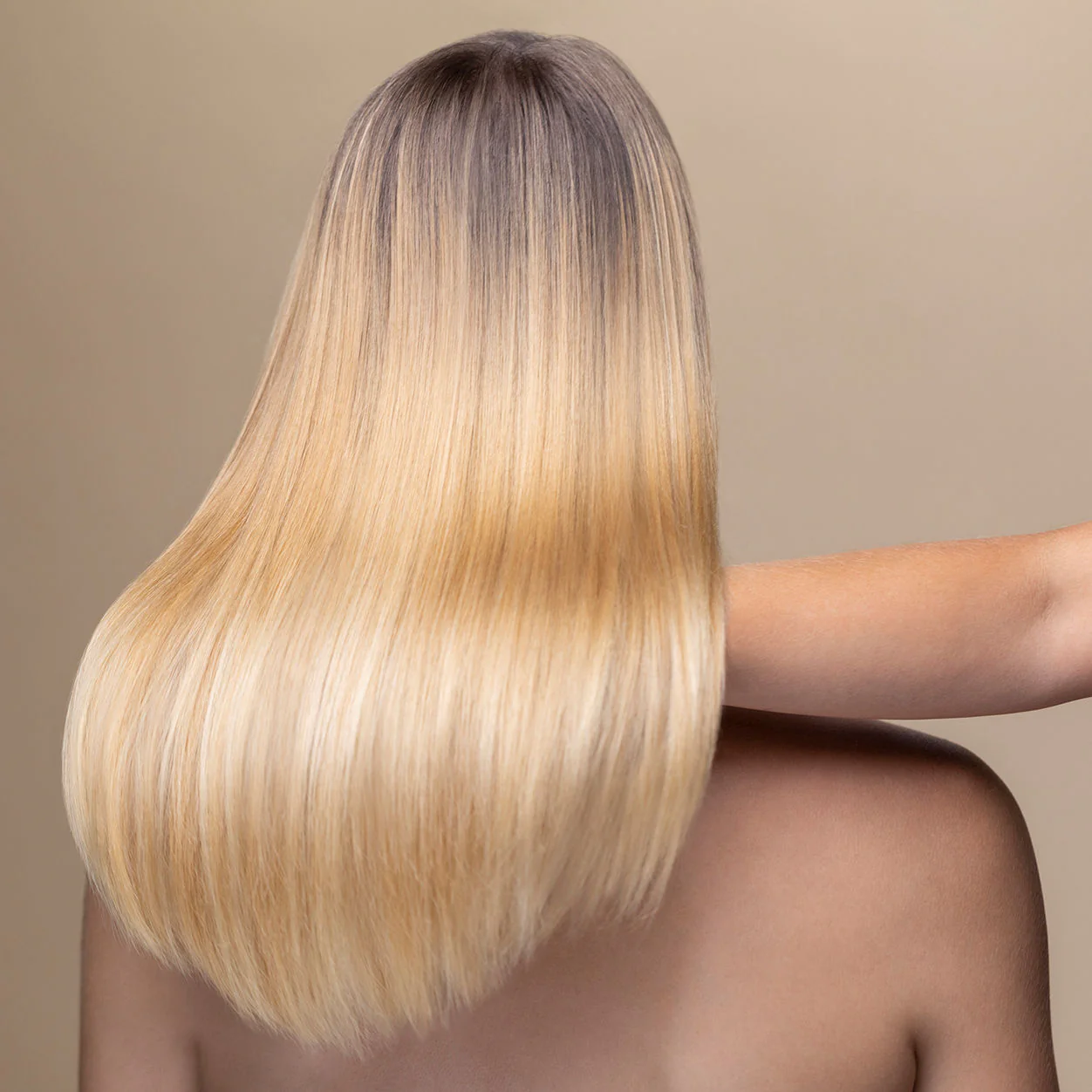 Precious Hair Care Oil Glossiness and Nutrition - Image 5