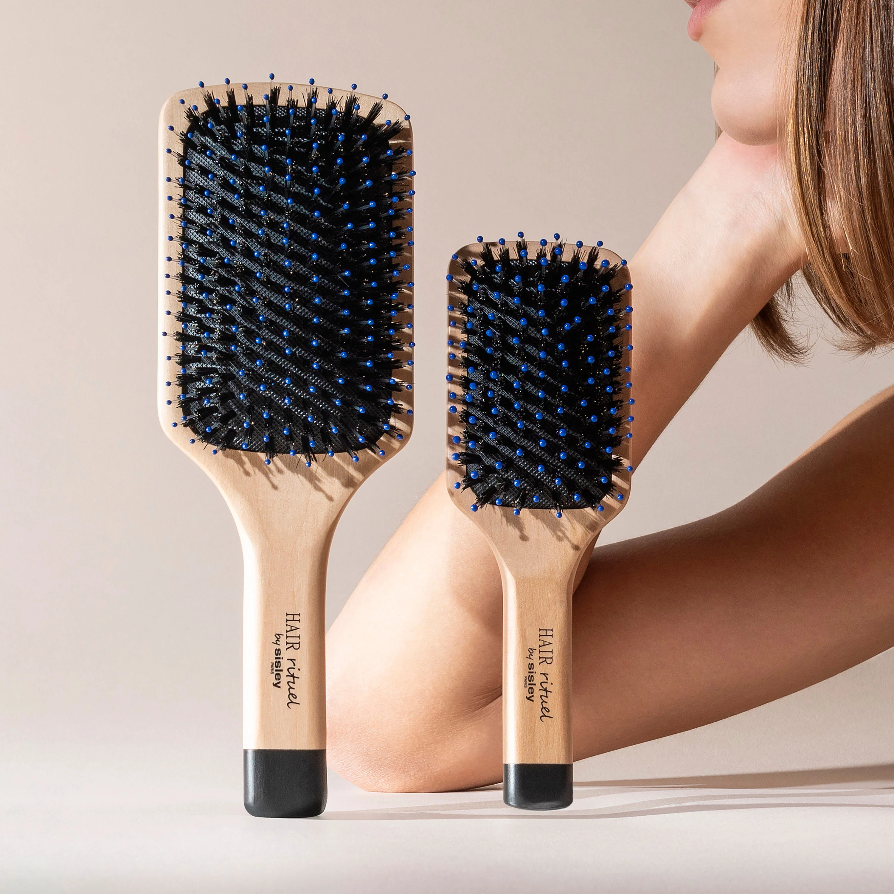 The Pocket Brush Radiance and Softness - Image 5