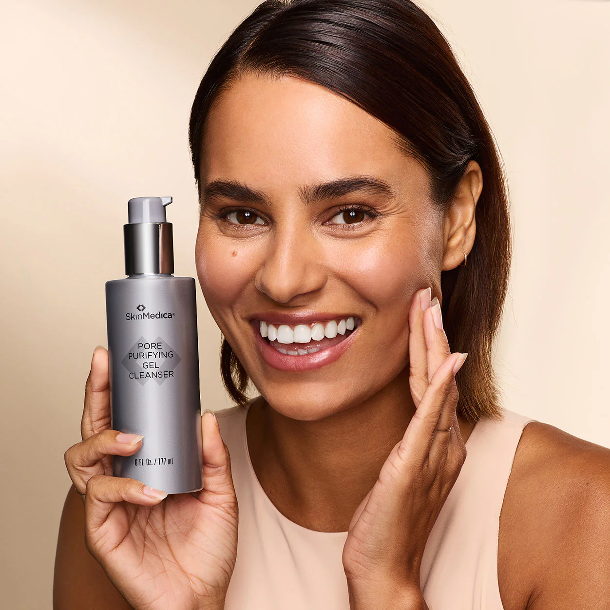 Pore Purifying Gel Cleanser - Image 4