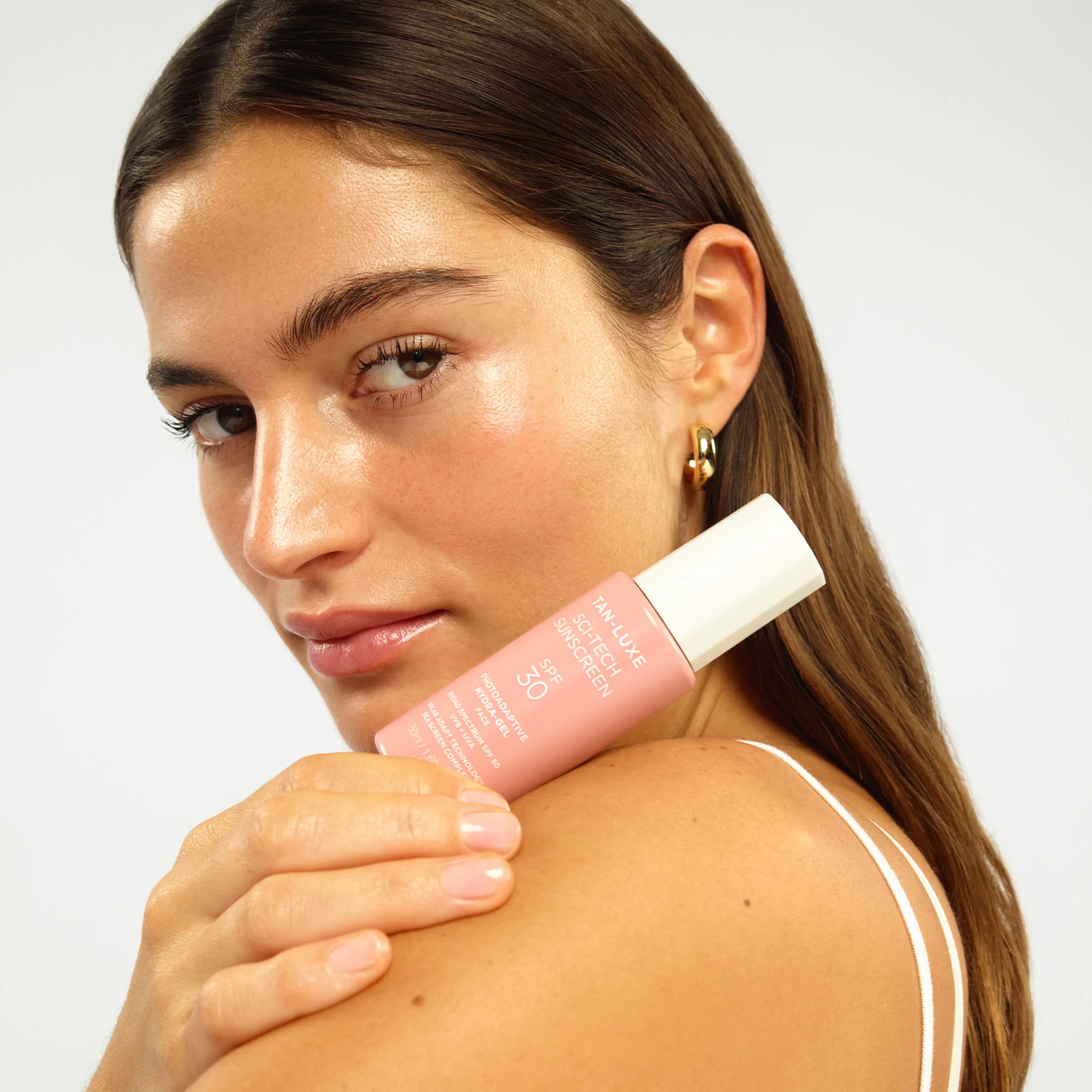 Sci-Tech Photoadaptive Hydra-Gel Face SPF 30 - Image 4