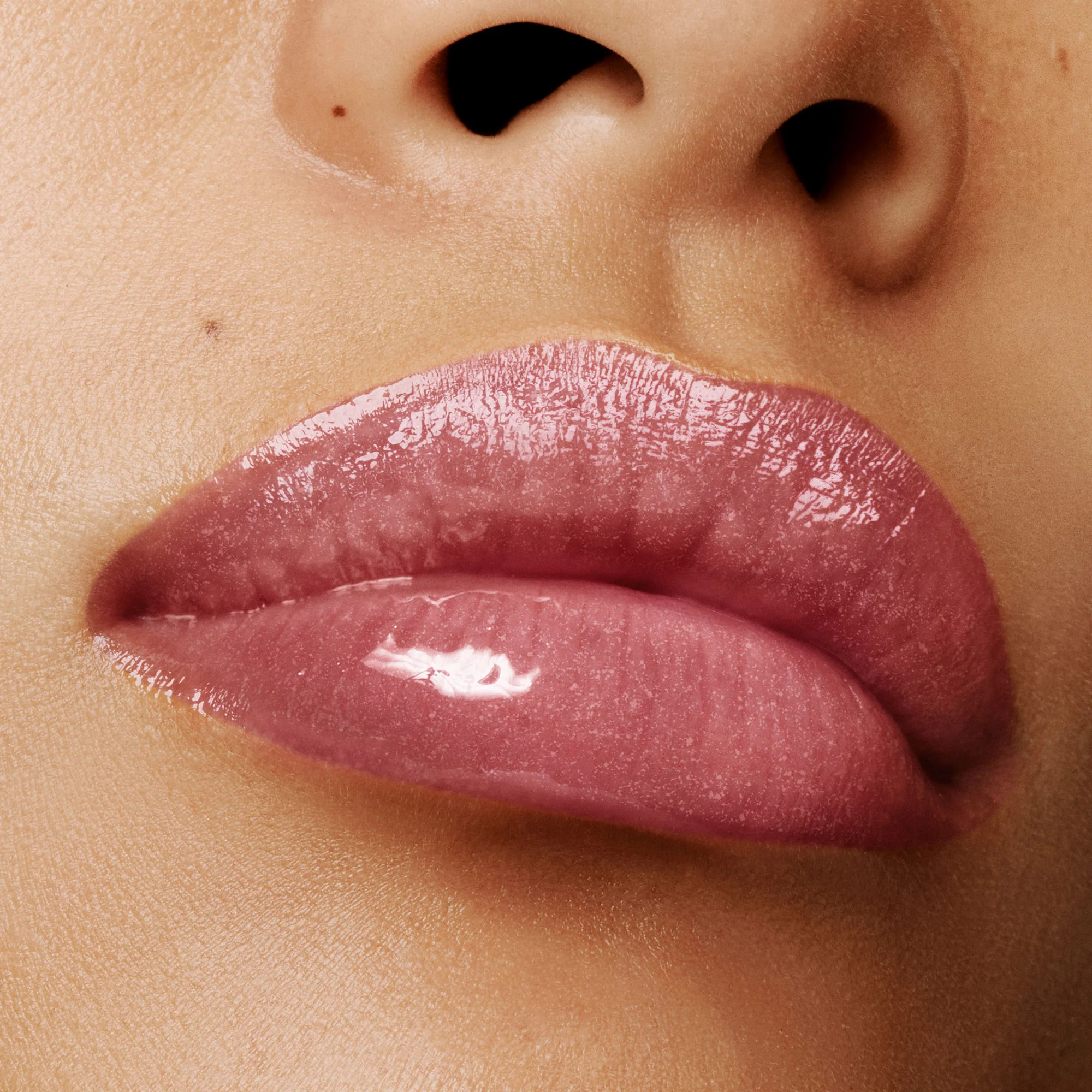 Gloss Luxe Lip with Hydrating Jojoba Oil - Image 50