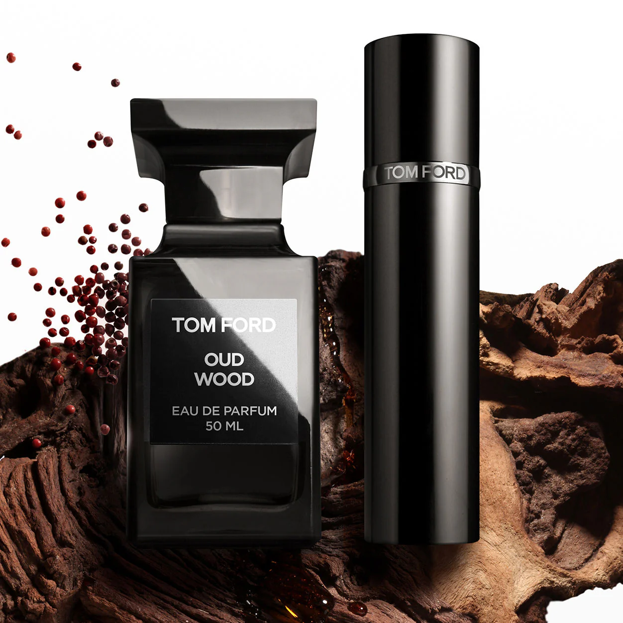 Oud Wood Candle - Image 2